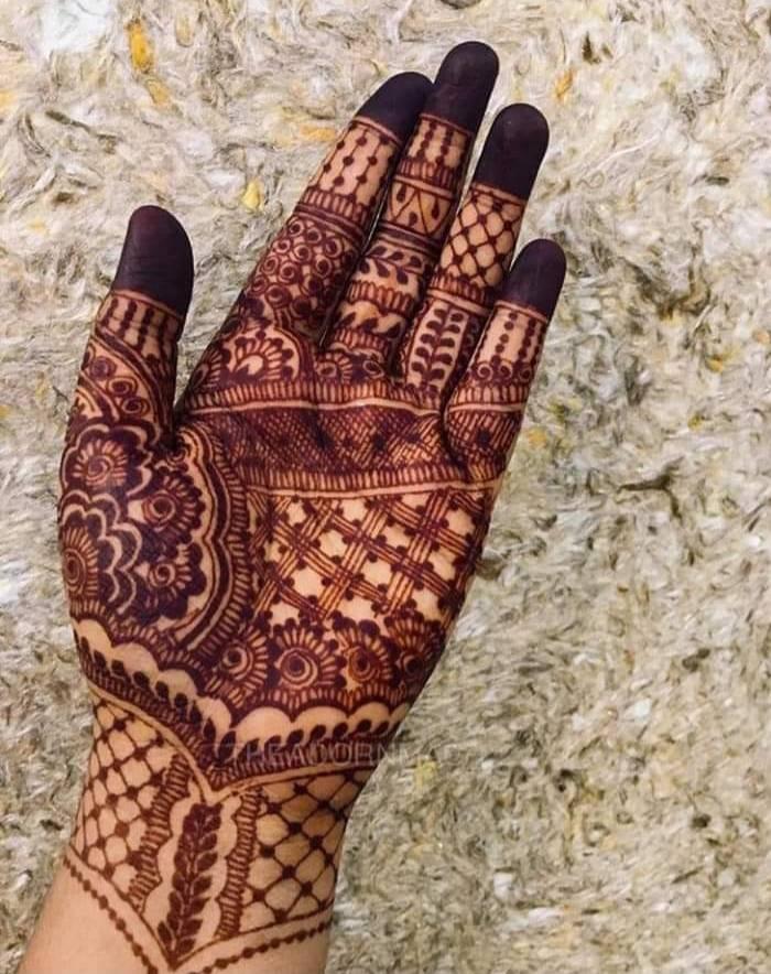 نقاشة خديجة تبعي الخطوات بدون زيادة ولا نقصان Facebook