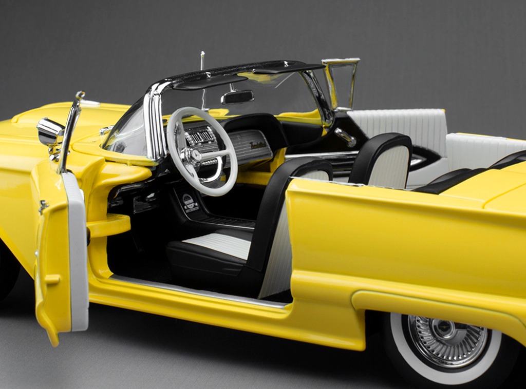 Item No：4317 Scale : 1:18 1960 Ford Thunderbird Open Convertible