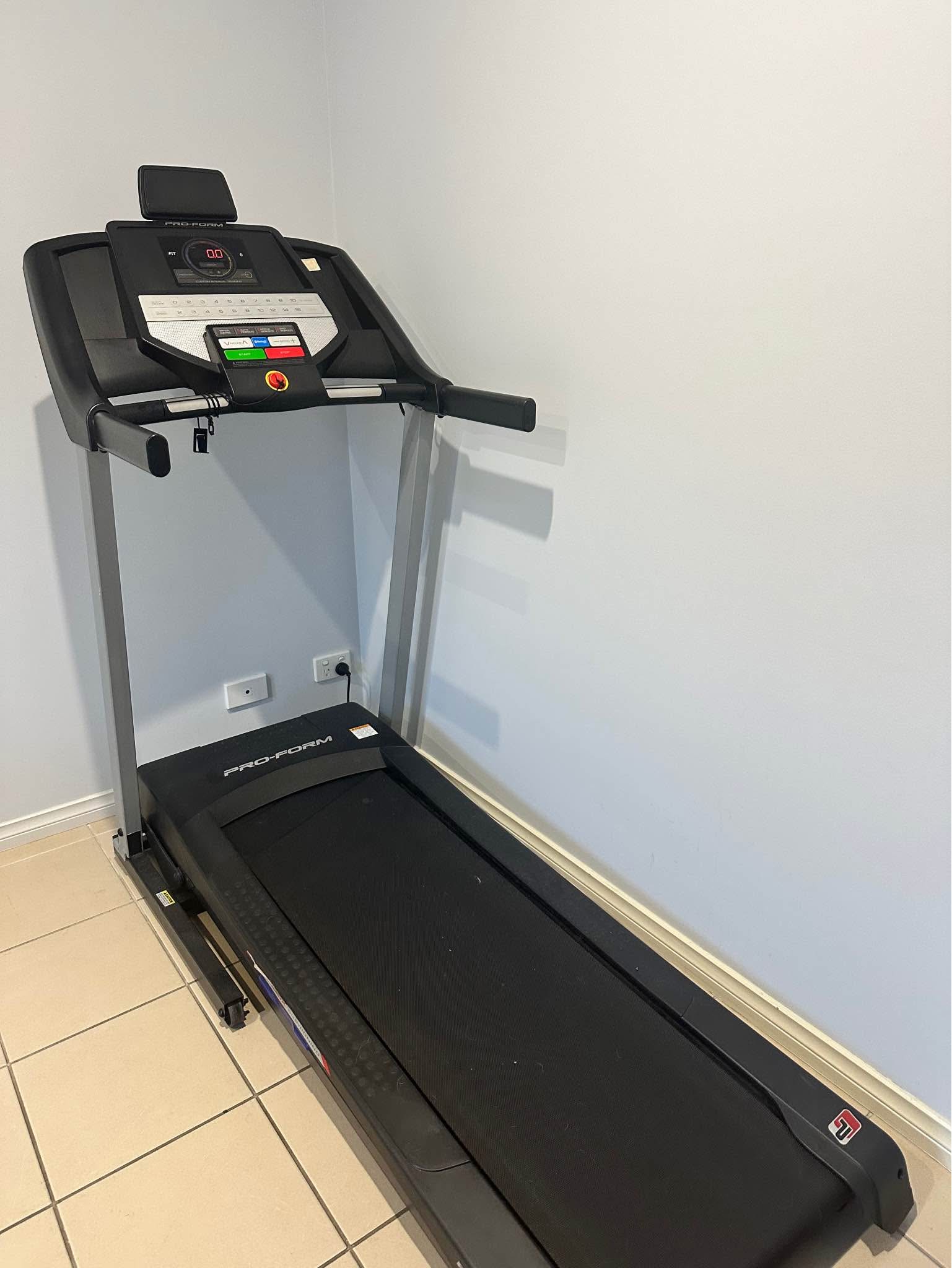 Proform Performance 300i Treadmill - Treadmills - Melbourne, Victoria ...