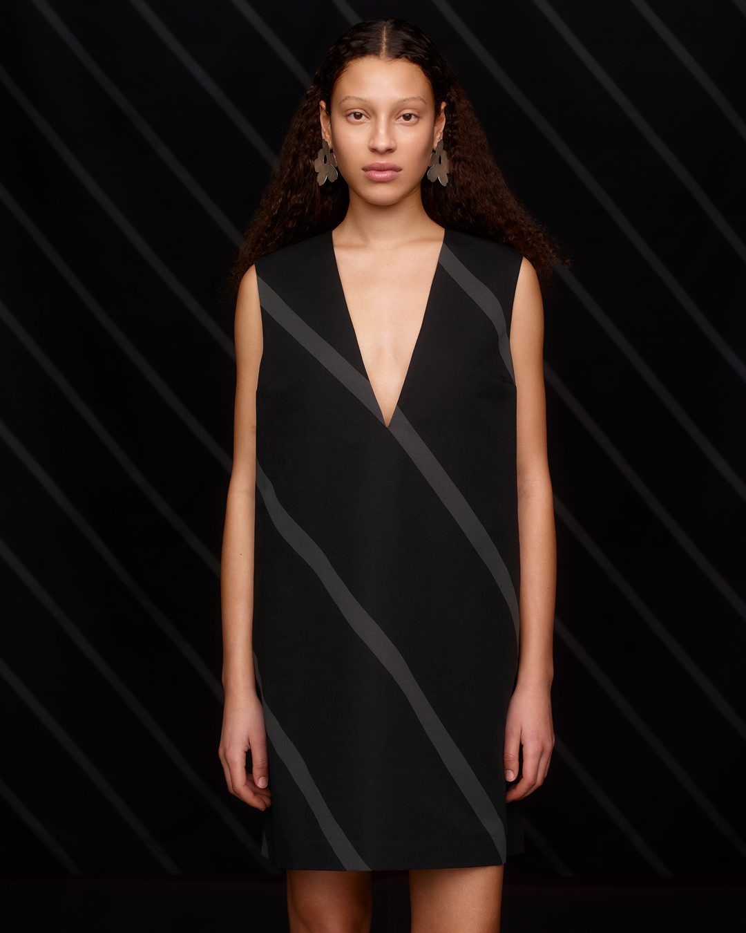 MARIMEKKO - Be inspired by the fresh combination of orange red and