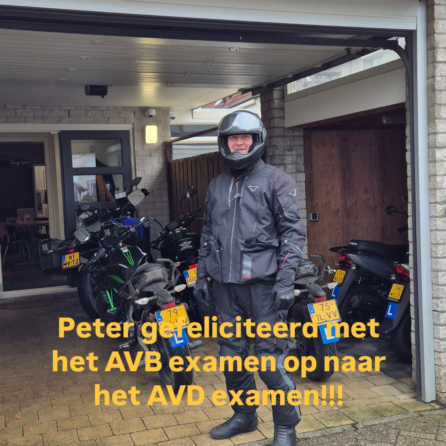 Peter gefeliciteerd met het AVB... - Rijschool huizing | Facebook