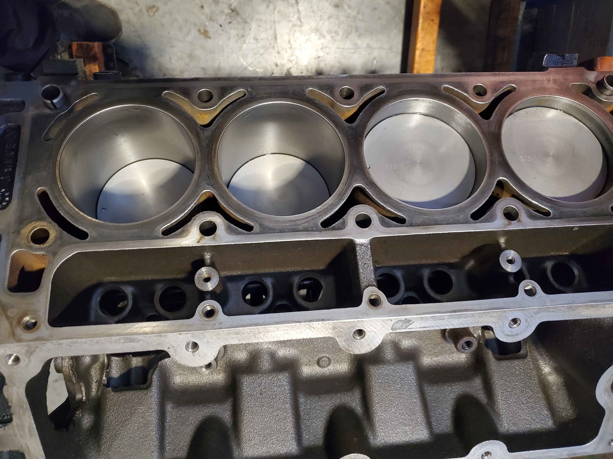 Rebuilt Gen 3 5.3 LS with Gen 4 piston and rods upgrades. BLACK FRIDAY ...