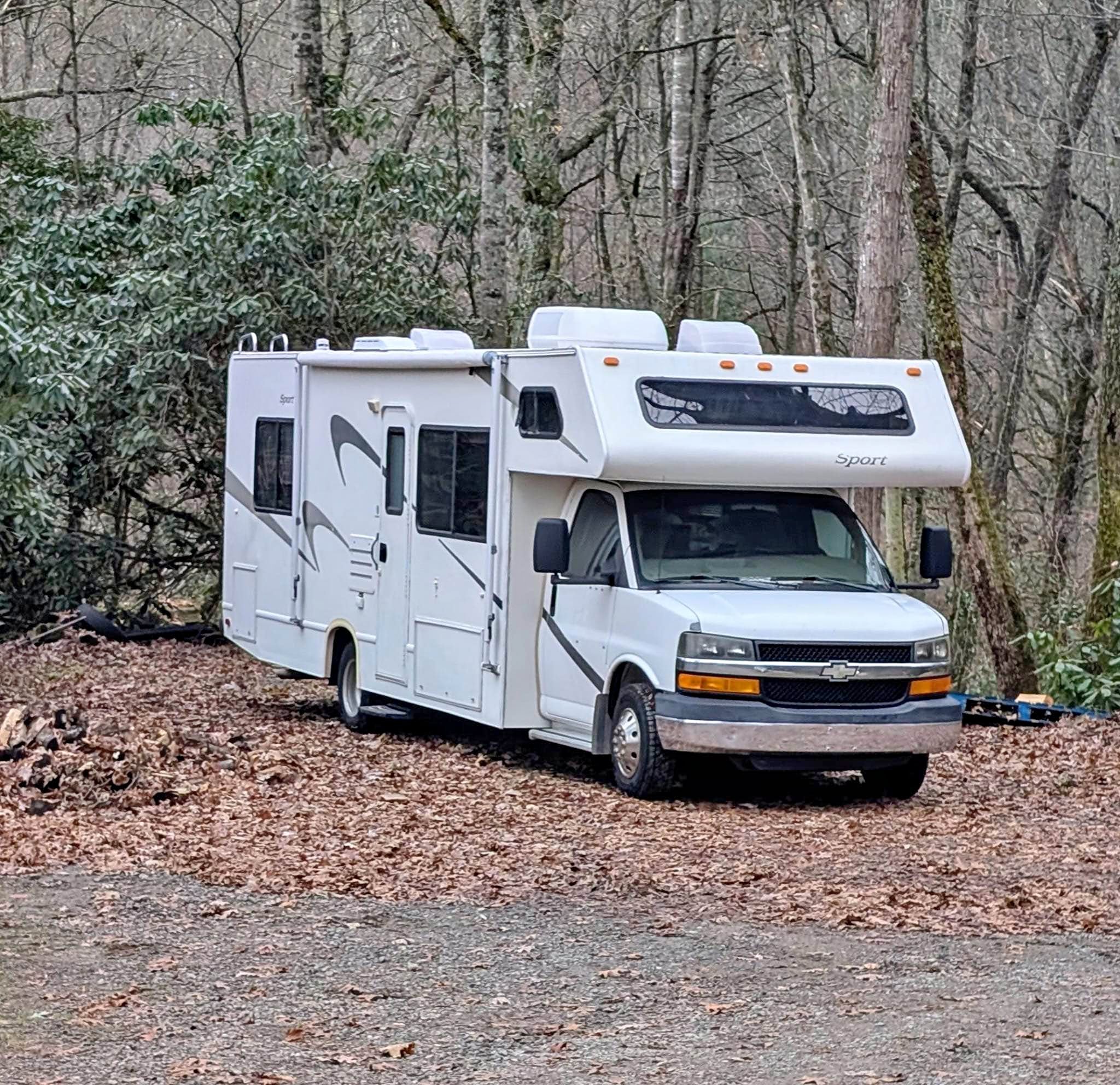2004 Chevy Class C Motorhome - RVs & Campers - Crestview, Florida ...