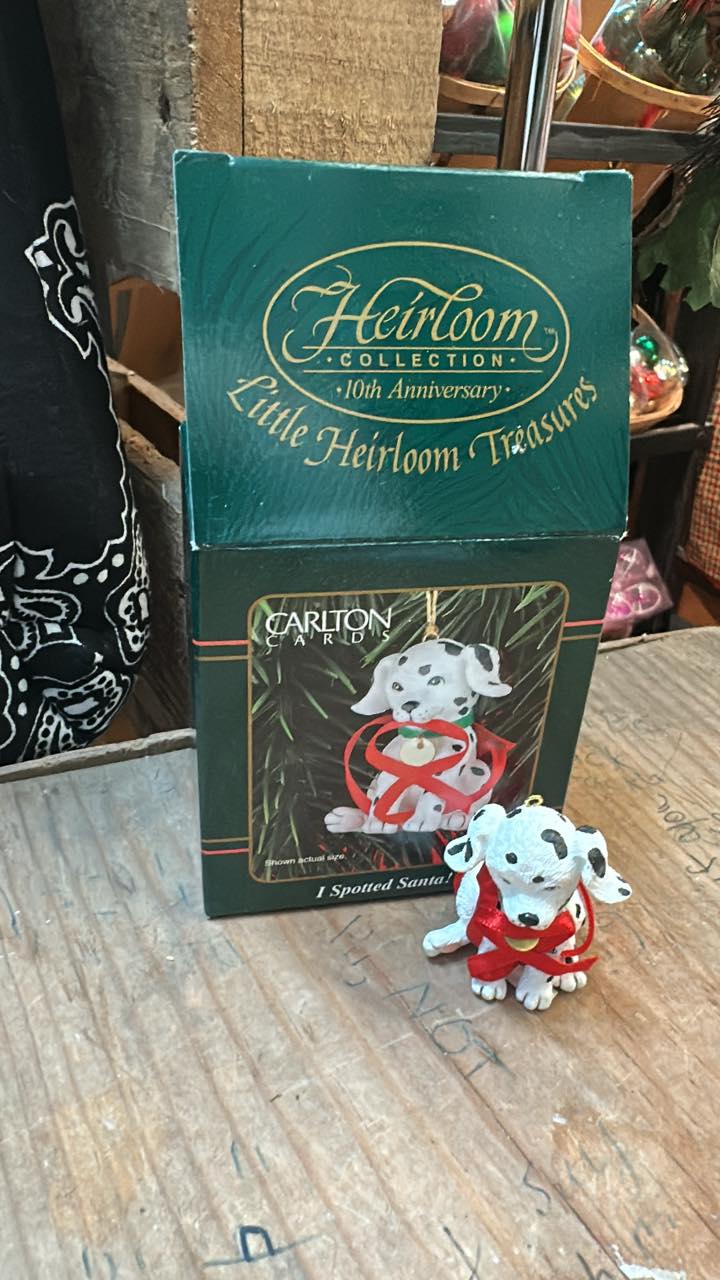 ビートルズ Heirloom Ornament 新品 Collecti ITT1 SALE $4.50 heirloom ornament “I spotted Santa”