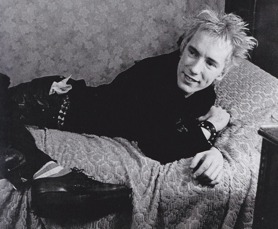sex-pistols-photo-archive-1st-september-1977-union-hotel-penzance