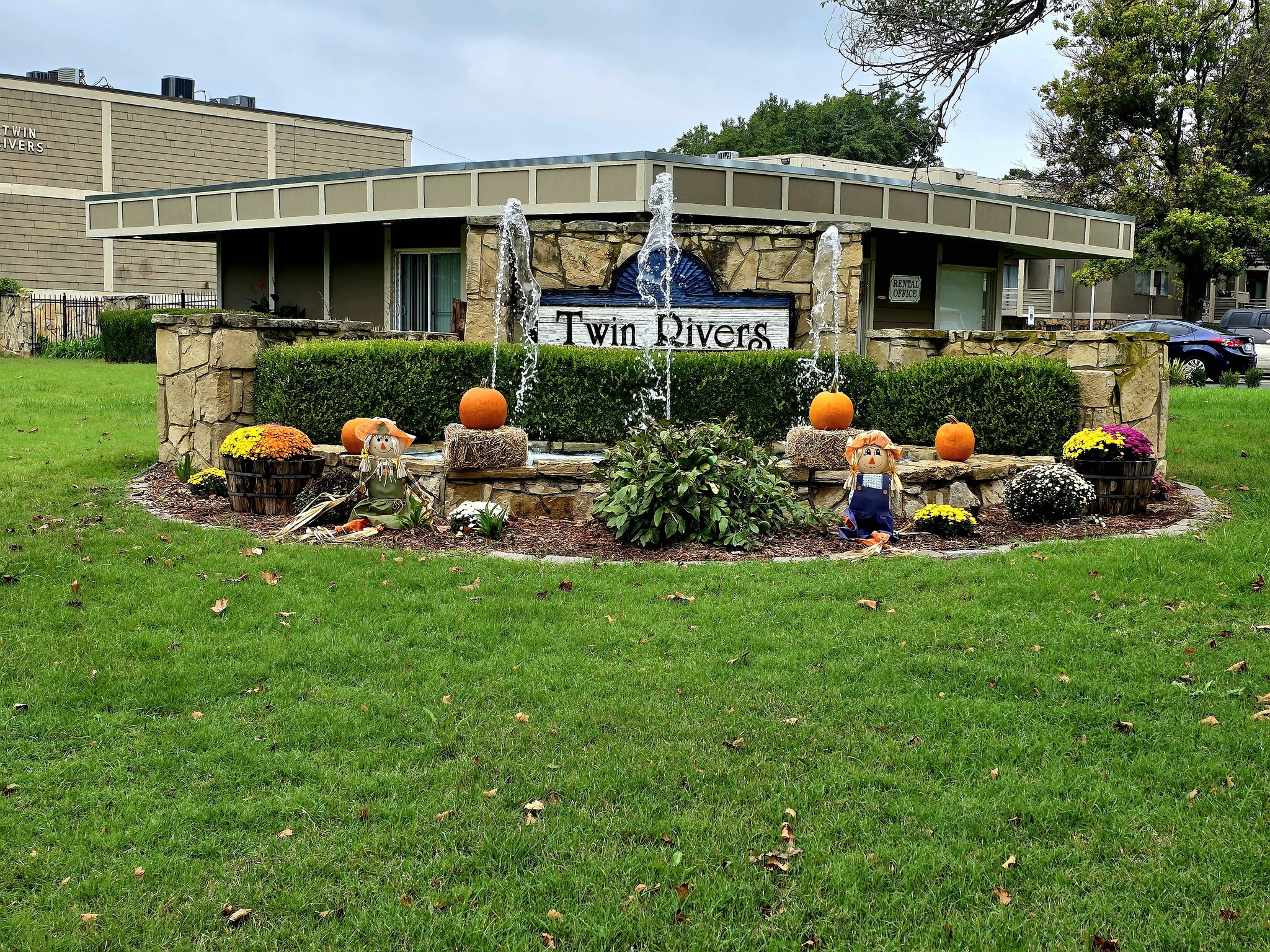 Twin Rivers Apt