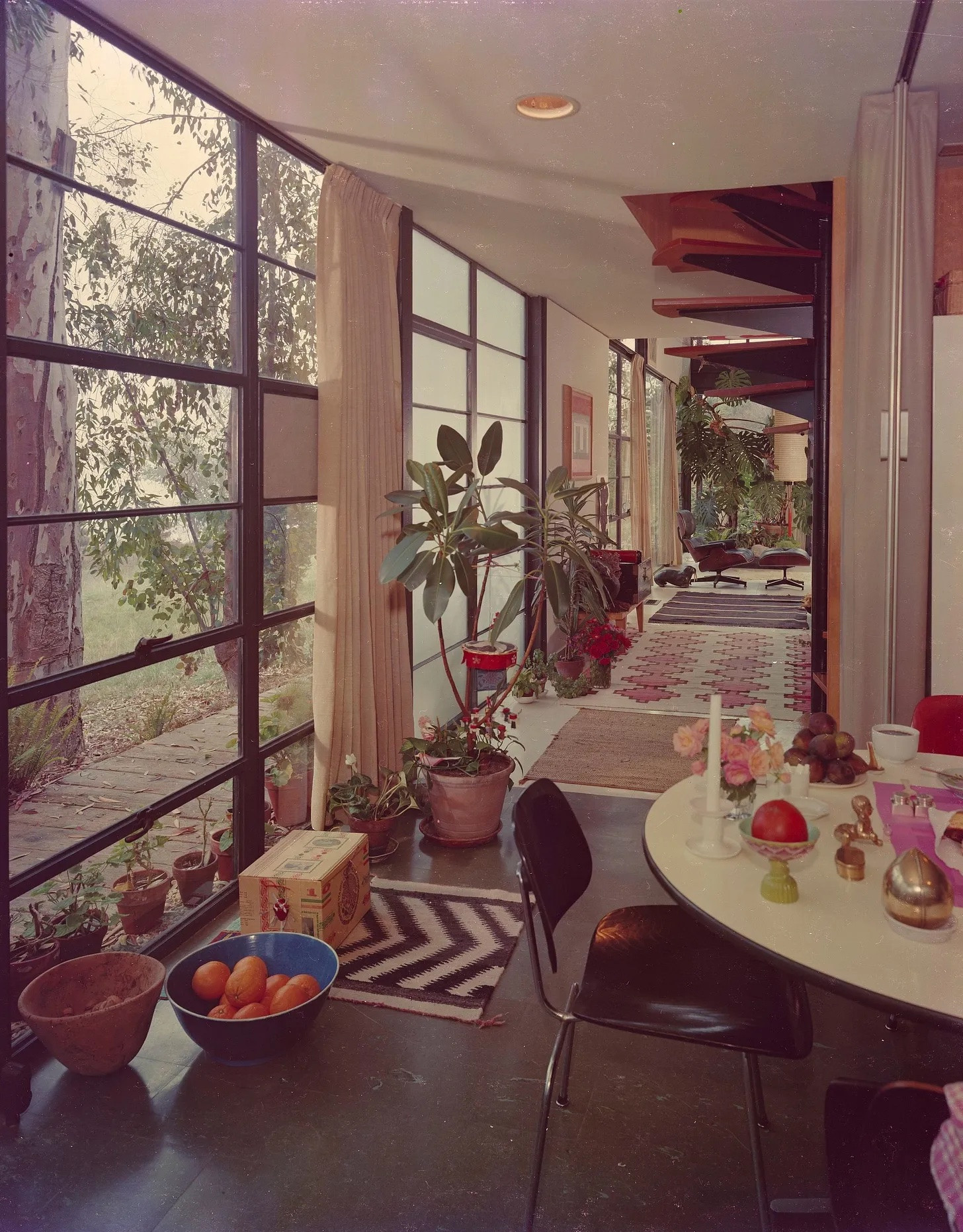 Mid-Century - The Case Study House Program began in 1945 as a push to ...