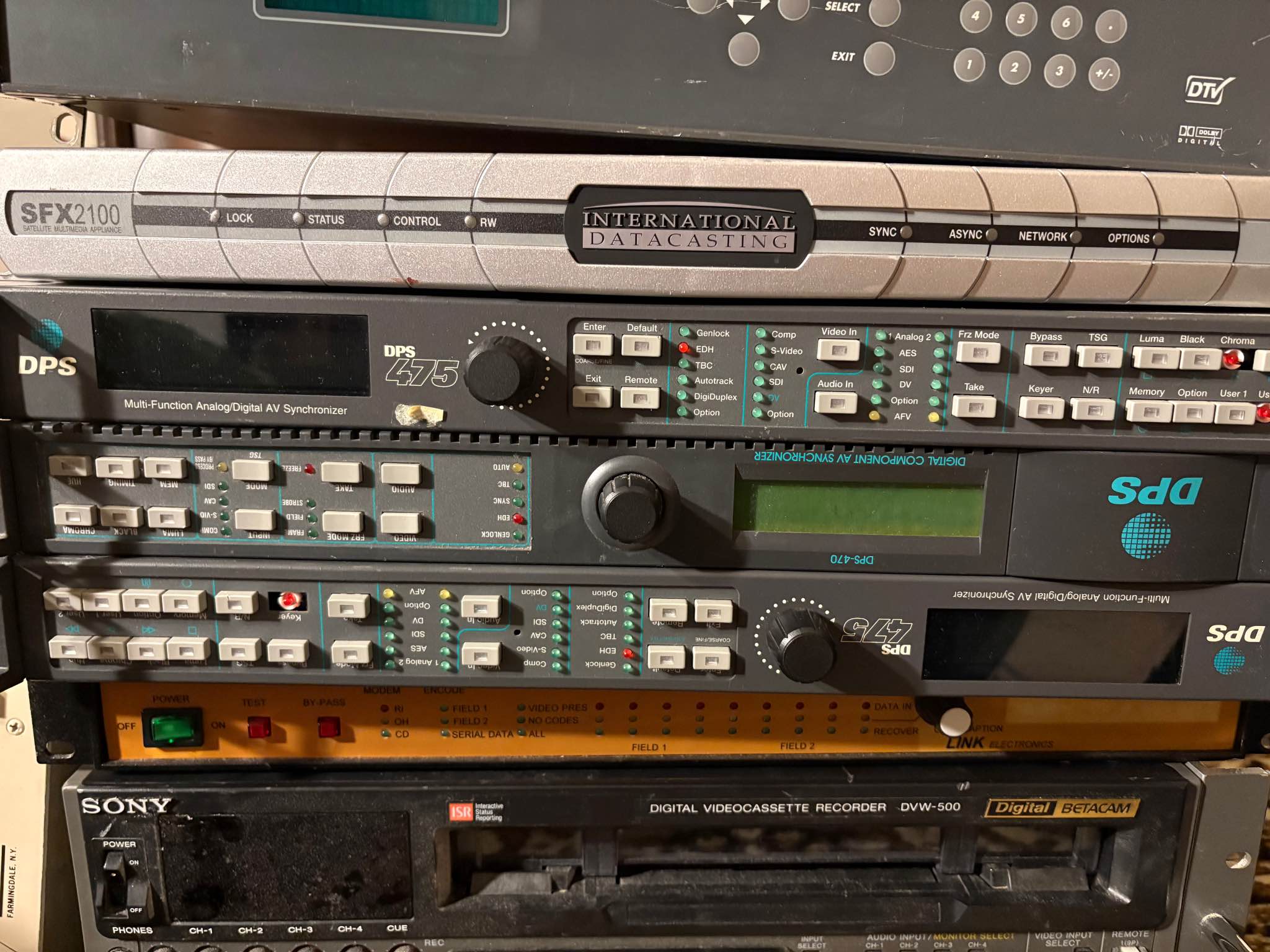 Broadcast / Pro Video Gear Lot – DPS, Sony DVW-500, Modulators ...