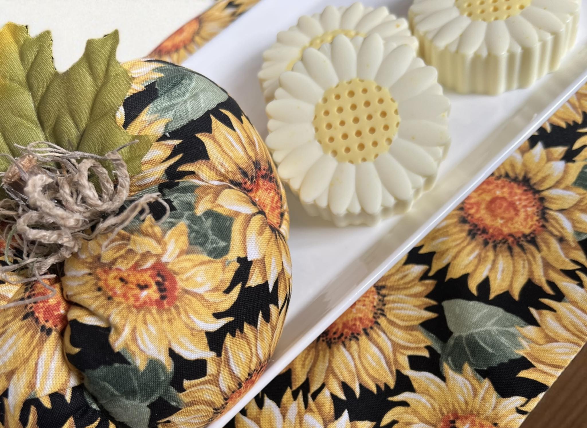 🌻Wax spiced Sunflowers🌻 Once cured. Time to do more