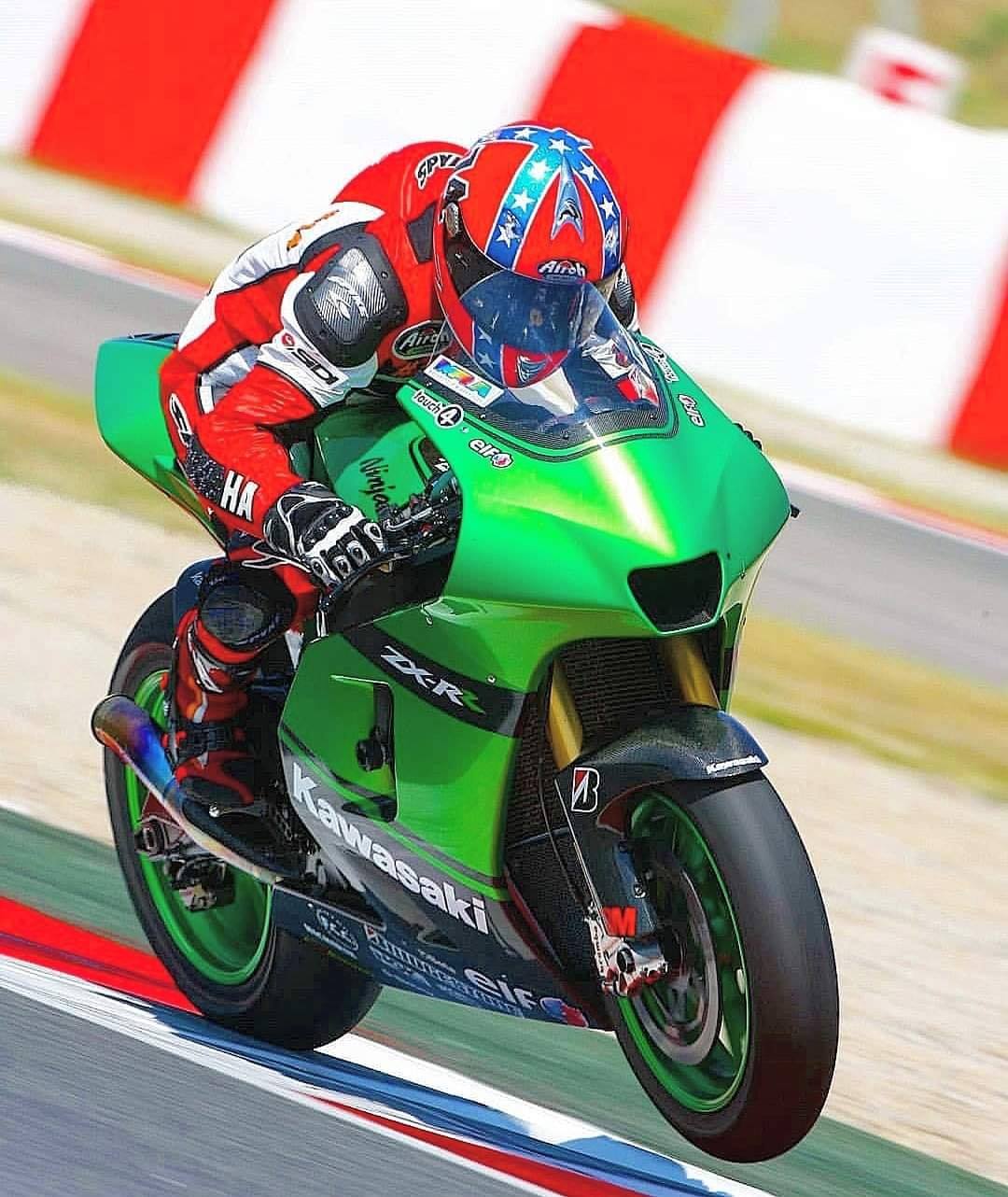 We sure do miss the Kawasaki in MotoGP, especially with Shinya