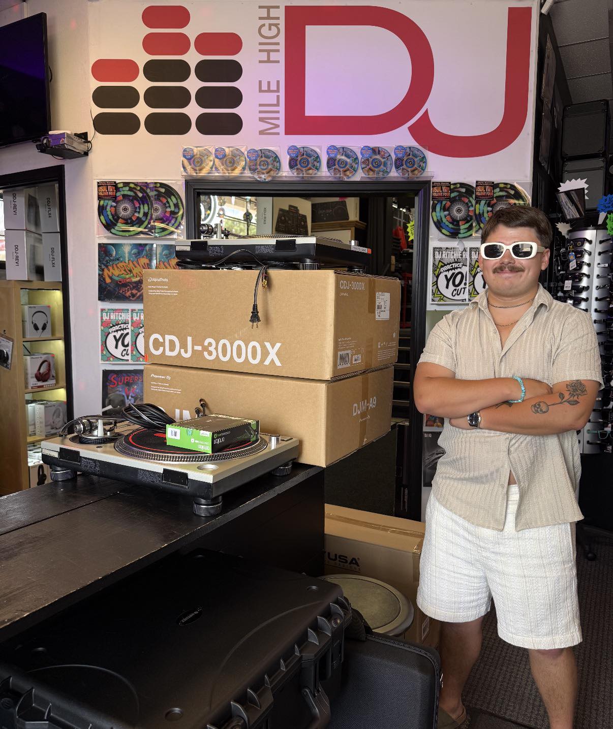 Congratulations to DJ Noise Complaint picking up 2x CDJ 3000X an