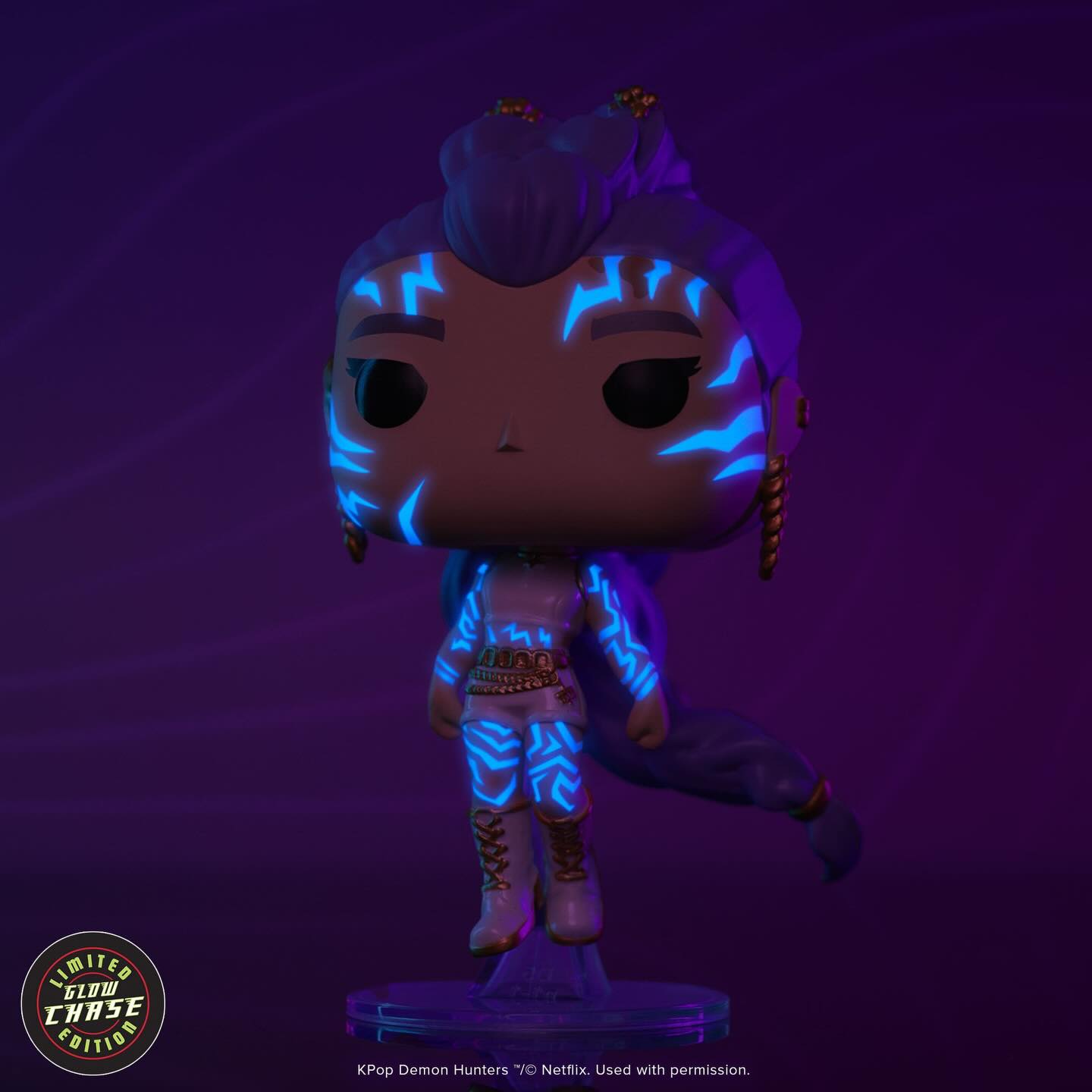 Closer look at Glow in the Dark Chase Funko Pop! Rumi (What It 