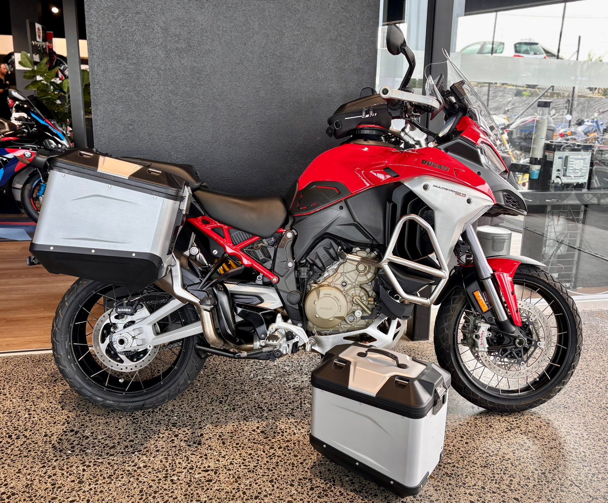 Just some of the latest new trades to come into the showroom