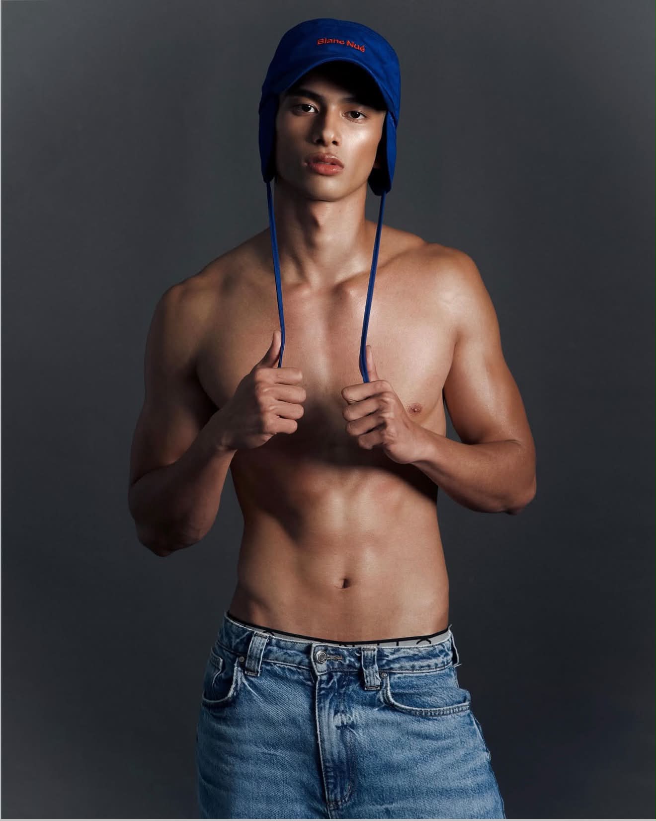Malethology - 📷 Ryan Chan Photos | Facebook