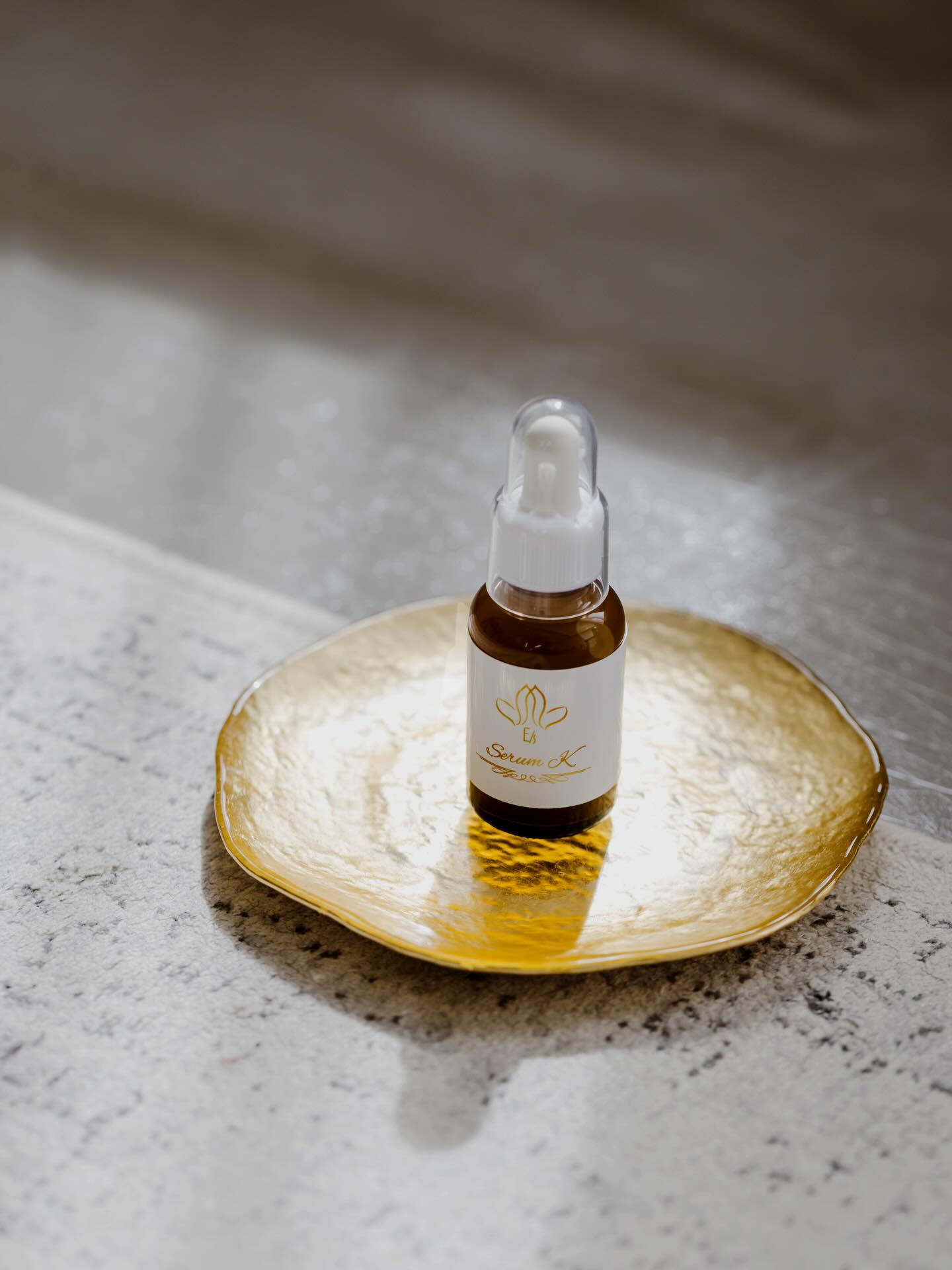KOO PREMIUM ダブルアップ タイトエッセンス 60ml Koo プレミアム