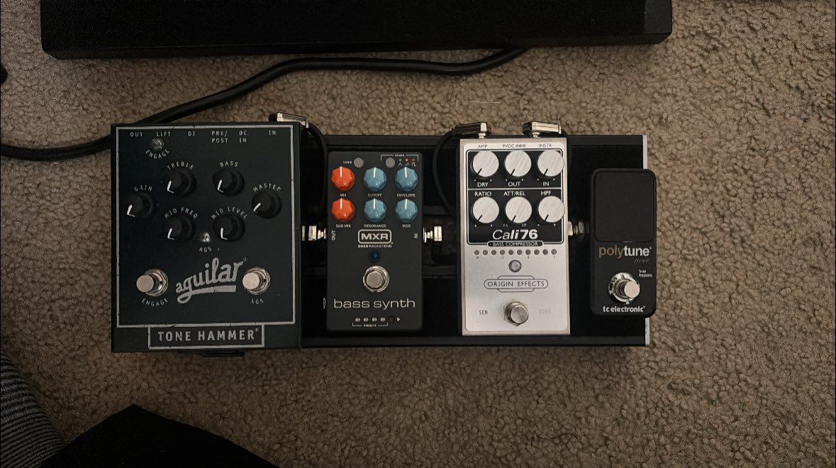 MXR bass synth pedalboard setup