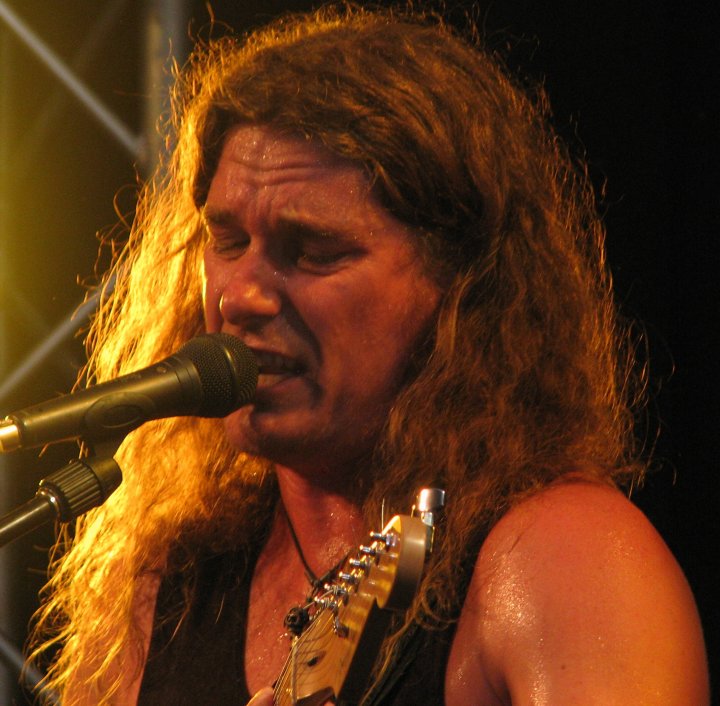 Nick Reeve - solo covers