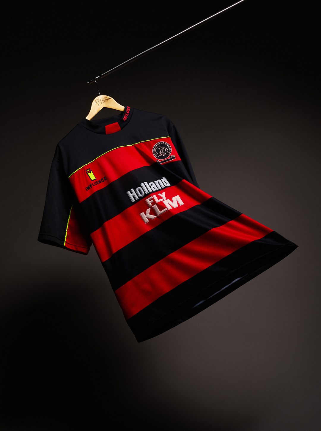 Classic - Vicenza 1997 Away by Lotto 🇮🇹 Lovely away shirt from