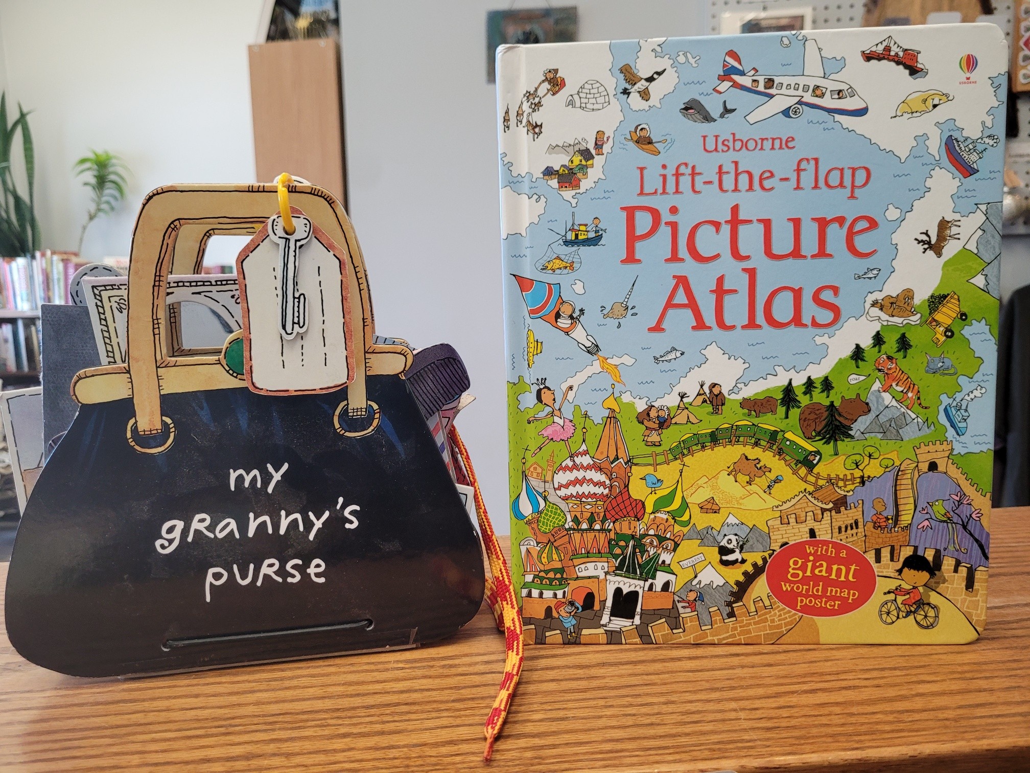 Usborne Lift-the-flap Picture Atlas イギリス Lift-the-Flap Picture