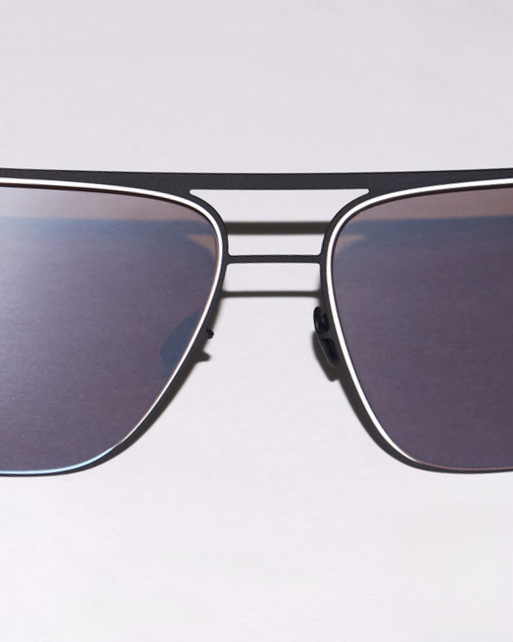 MYKITA - MYKITA + Maison Margiela sunglasses MMRAW002. my-k.it