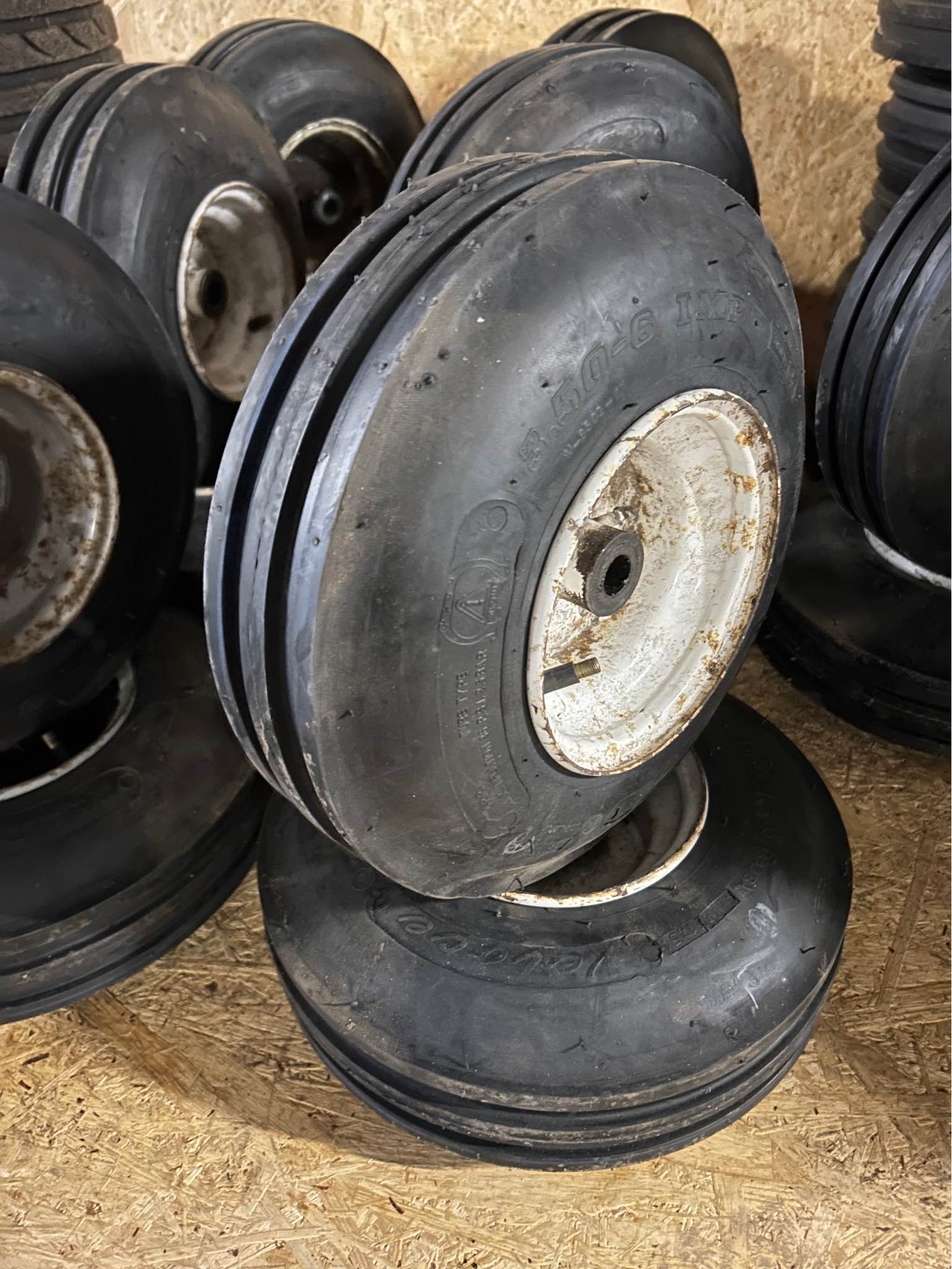 3 rib forhjul - Car Wheels, Tires & Parts - Hedensted | Facebook ...