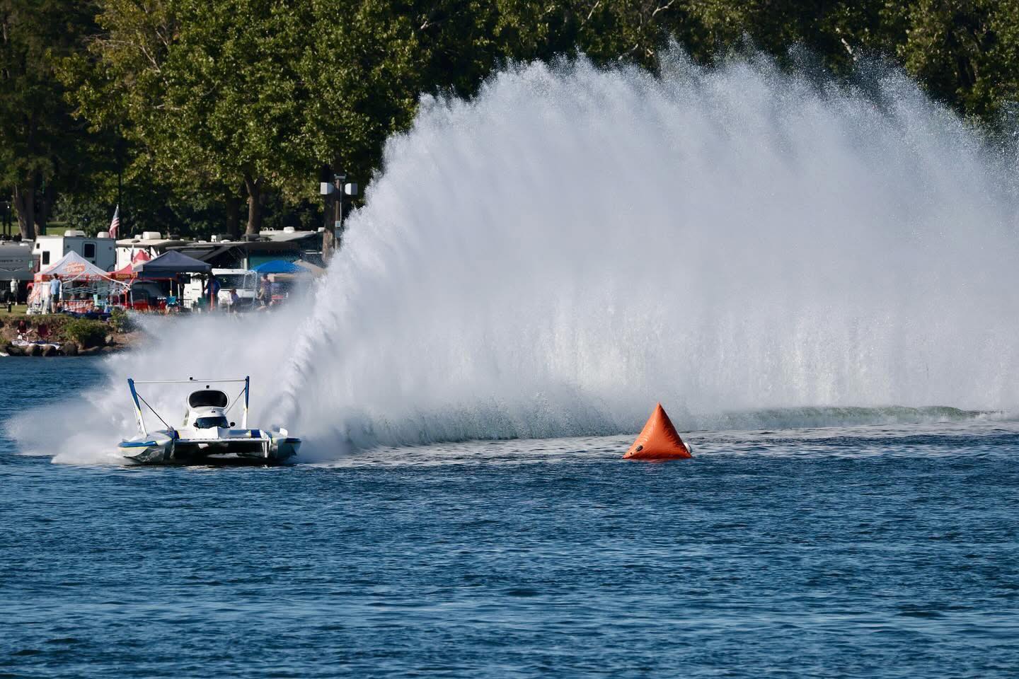 Hydro - Friday morning test speeds APBA Gold Cup Tri Cities, WA U-91 ...