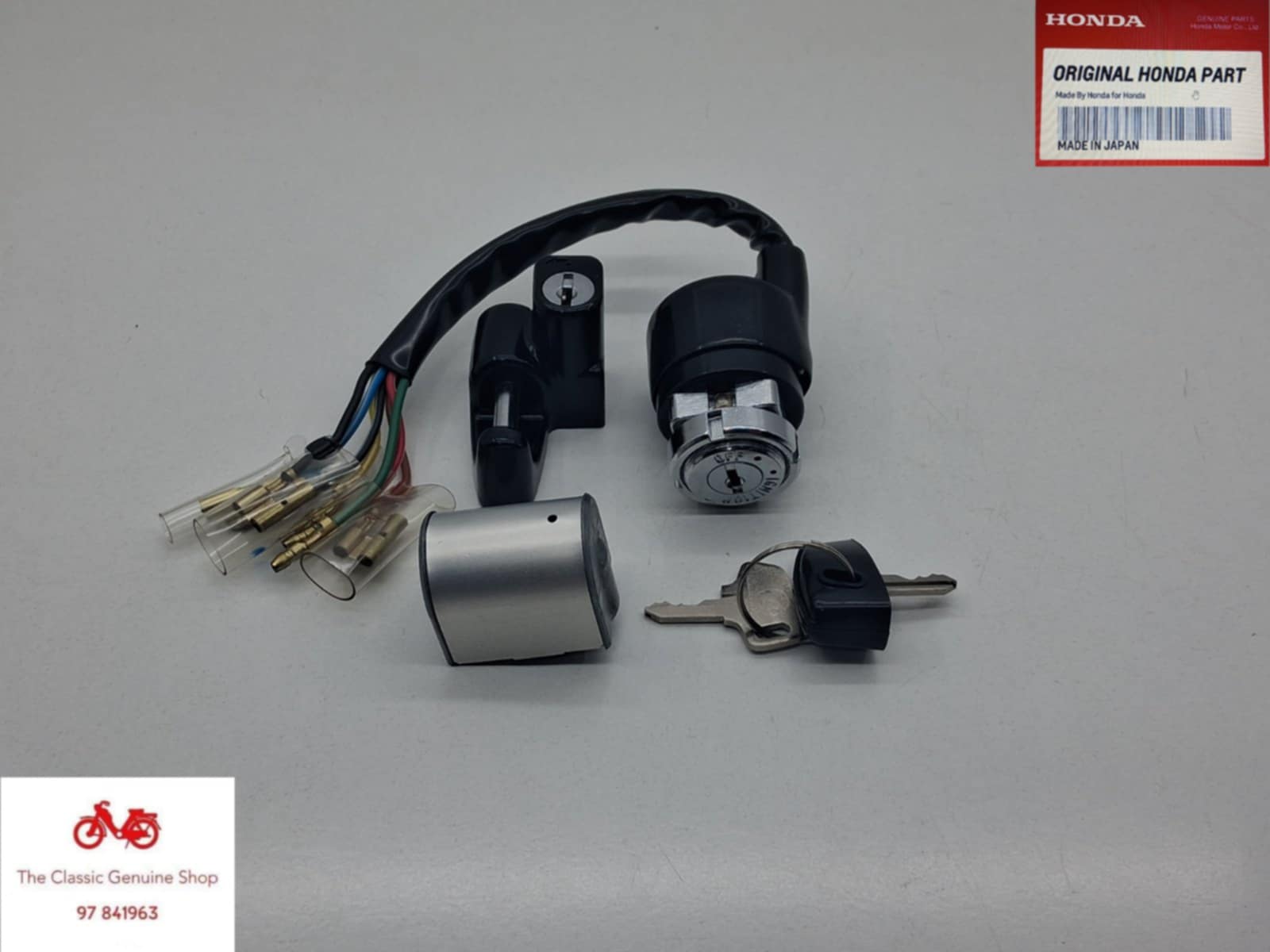 Chrome Main Stand For Honda Chaly CF50 CF70 – Solid, Sturdy, And Ready To Roll