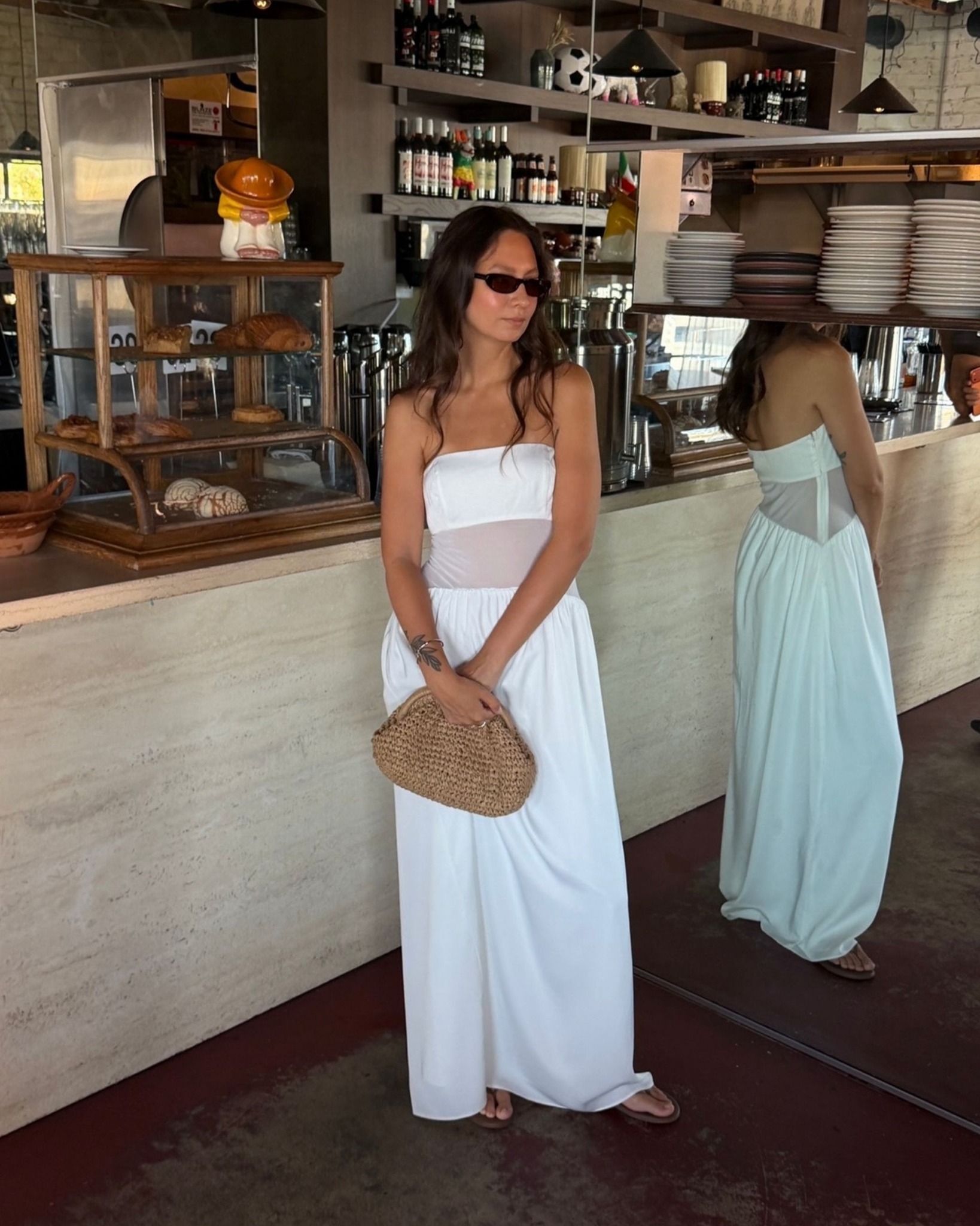 rachel starr beach body in an evening dress Made for long lunches, seaside strolls and golden hour glow. The Francisco Dress, as styled by @alena___ermakova Größe:Größe 4 baby_birthday_suit Black Off Shoulder Maxi