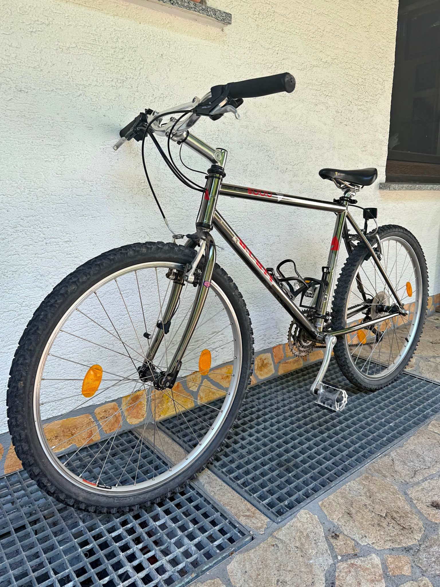 flat pedal mit spd Shimano PD-EH500 Pedals Color:Lemon white Marschall Framework 120*102mm / 120*110mm Material _okendo:syndication_key:CP306