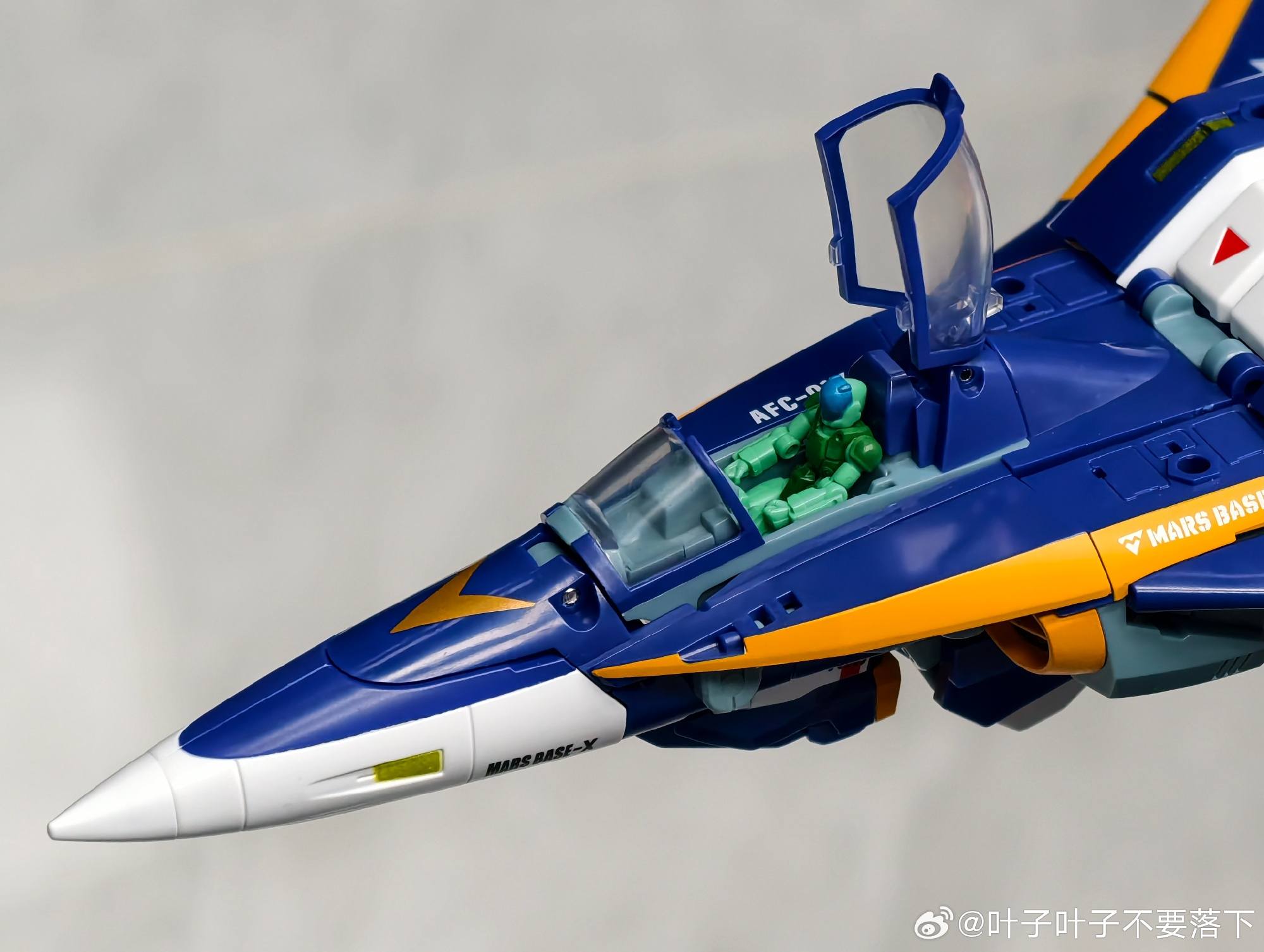 Takara Tomy Toyrise Mospeada Another Genesis 1/60 AFC-01X LEGIOSS