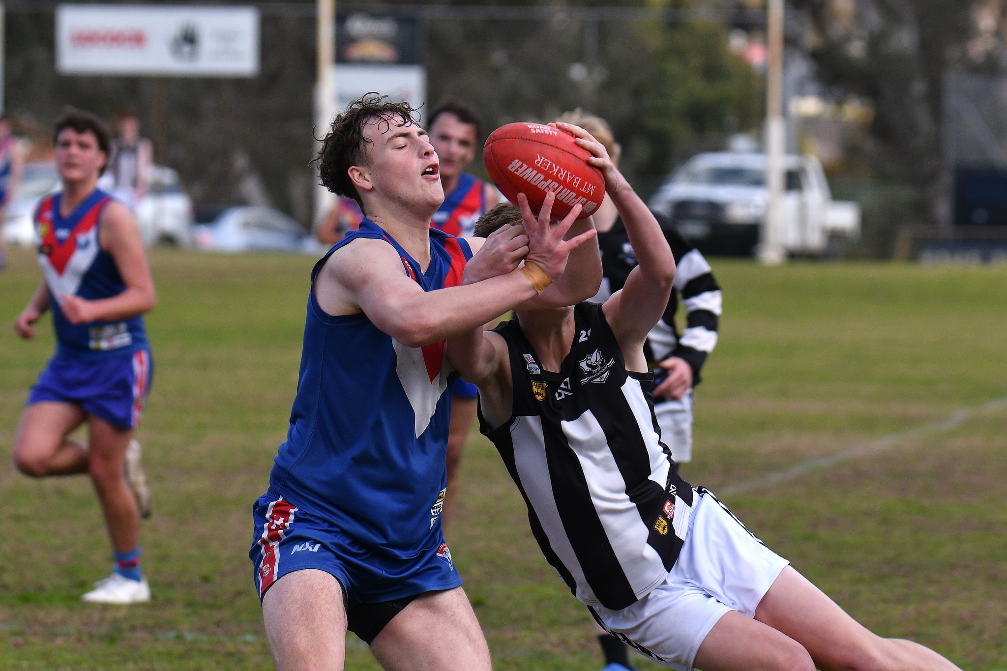 The Onkaparinga... - The Onkaparinga Valley Football Club