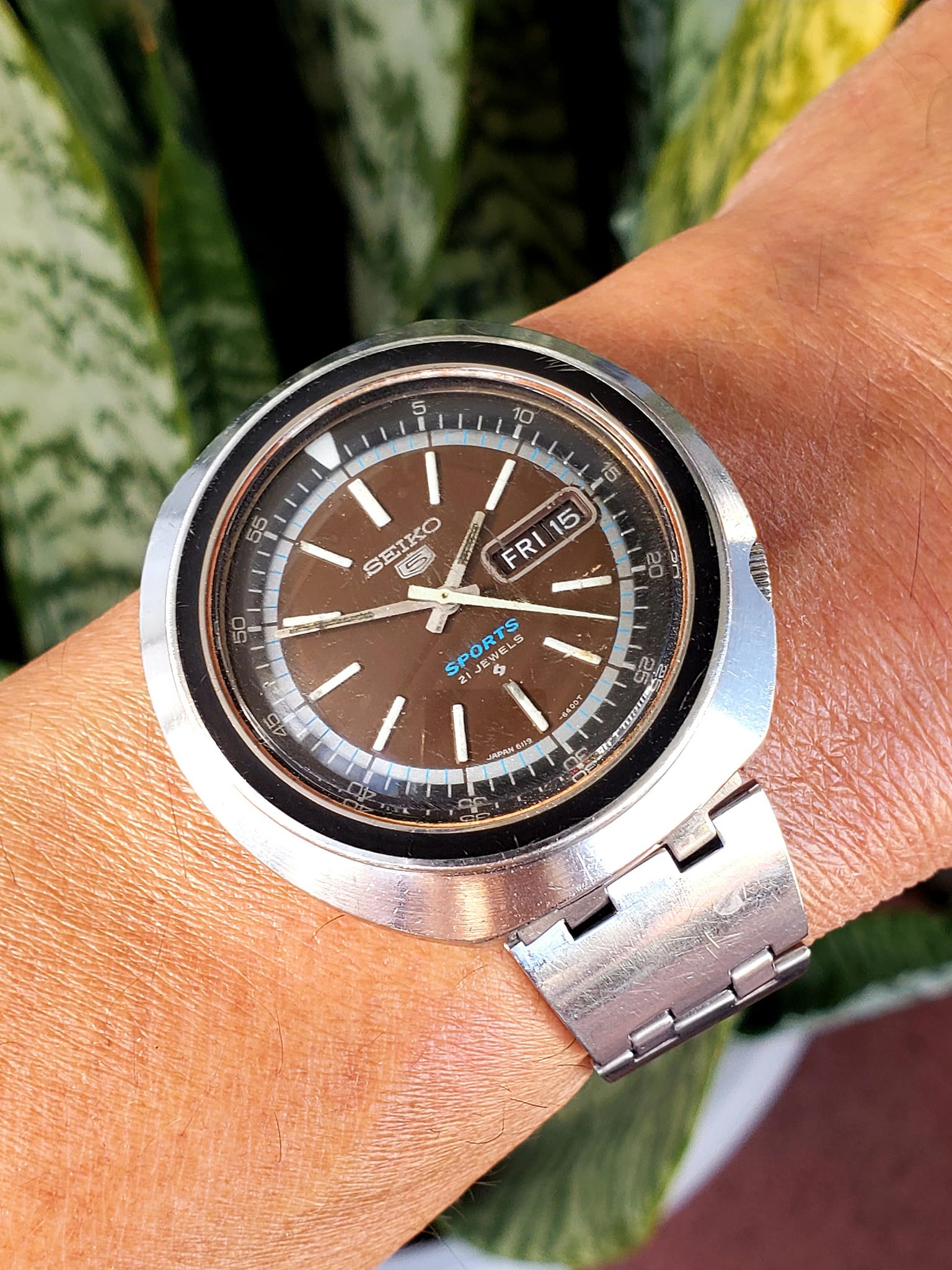 Vintage Seiko UFO 6119-6400 Watch from 1974