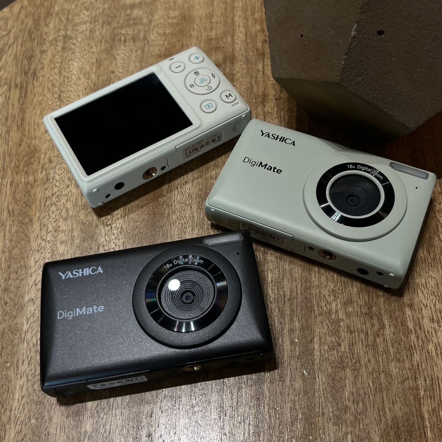 The Yashica DigiMate is a tough, stylish everyday camera that