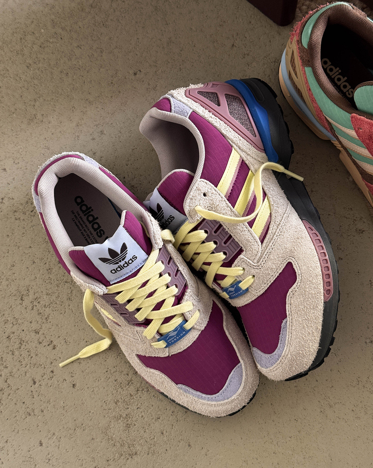 The OG is back. ZX 8000.⁠ ⁠ Few silhouettes from the adidas