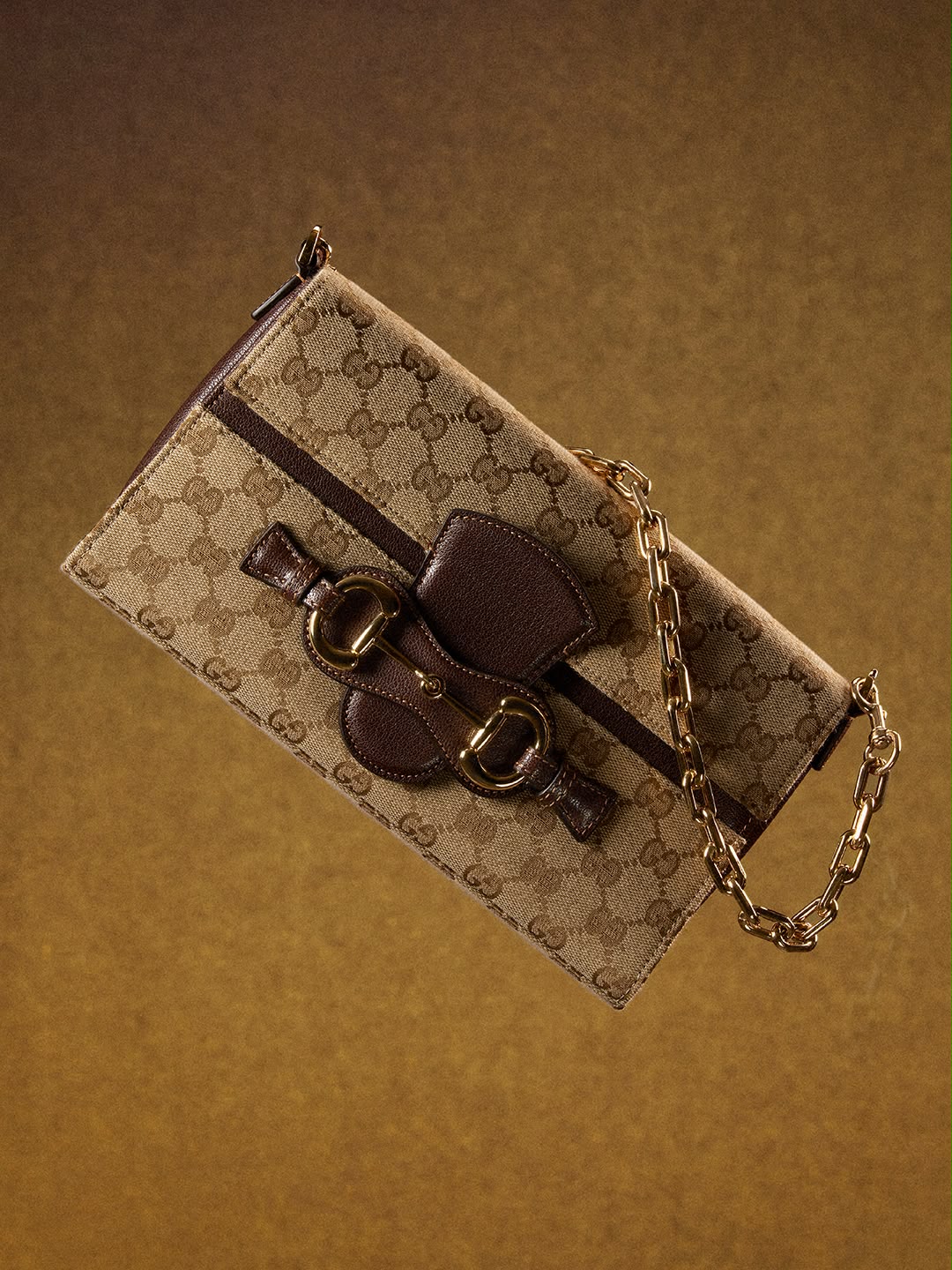 Gucci - Crafted from porcelain and produced by Richard Ginori, the
