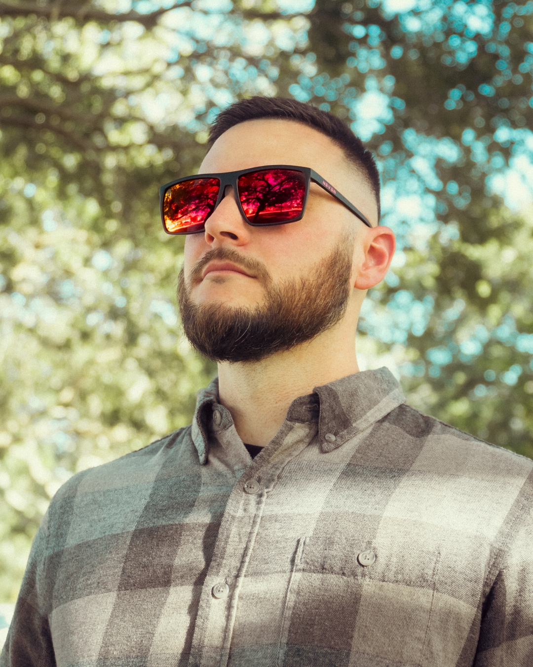 Retro Square Frame Polarized Sunglasses – Matte Black Frame With Red Fire Mirror Lenses