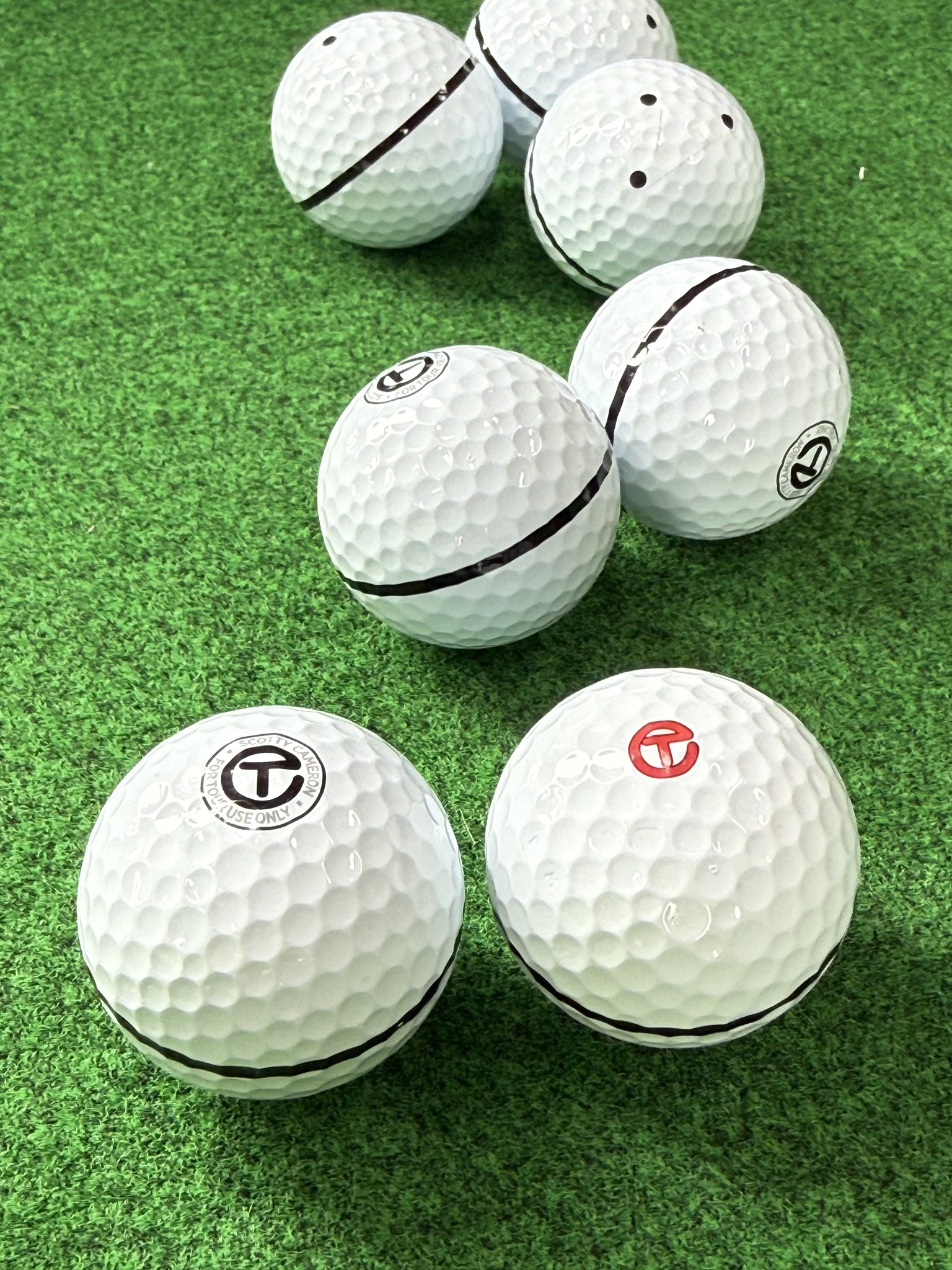 How cool are these TOUR ONLY Scotty Cameron ProV1