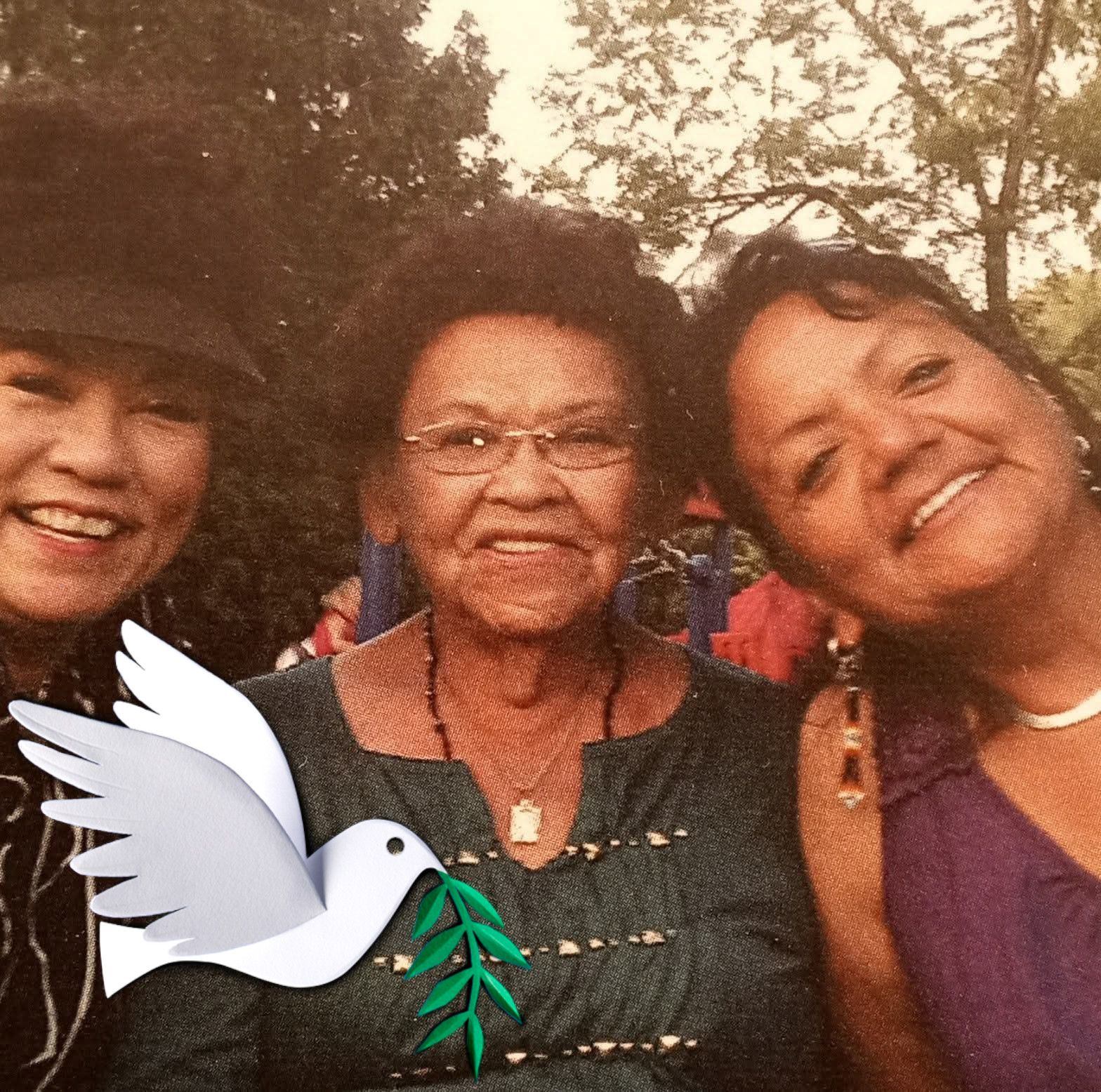GRAND ENTRY for the 60's Scoop Survivors Journey to Healing Moccasin ...