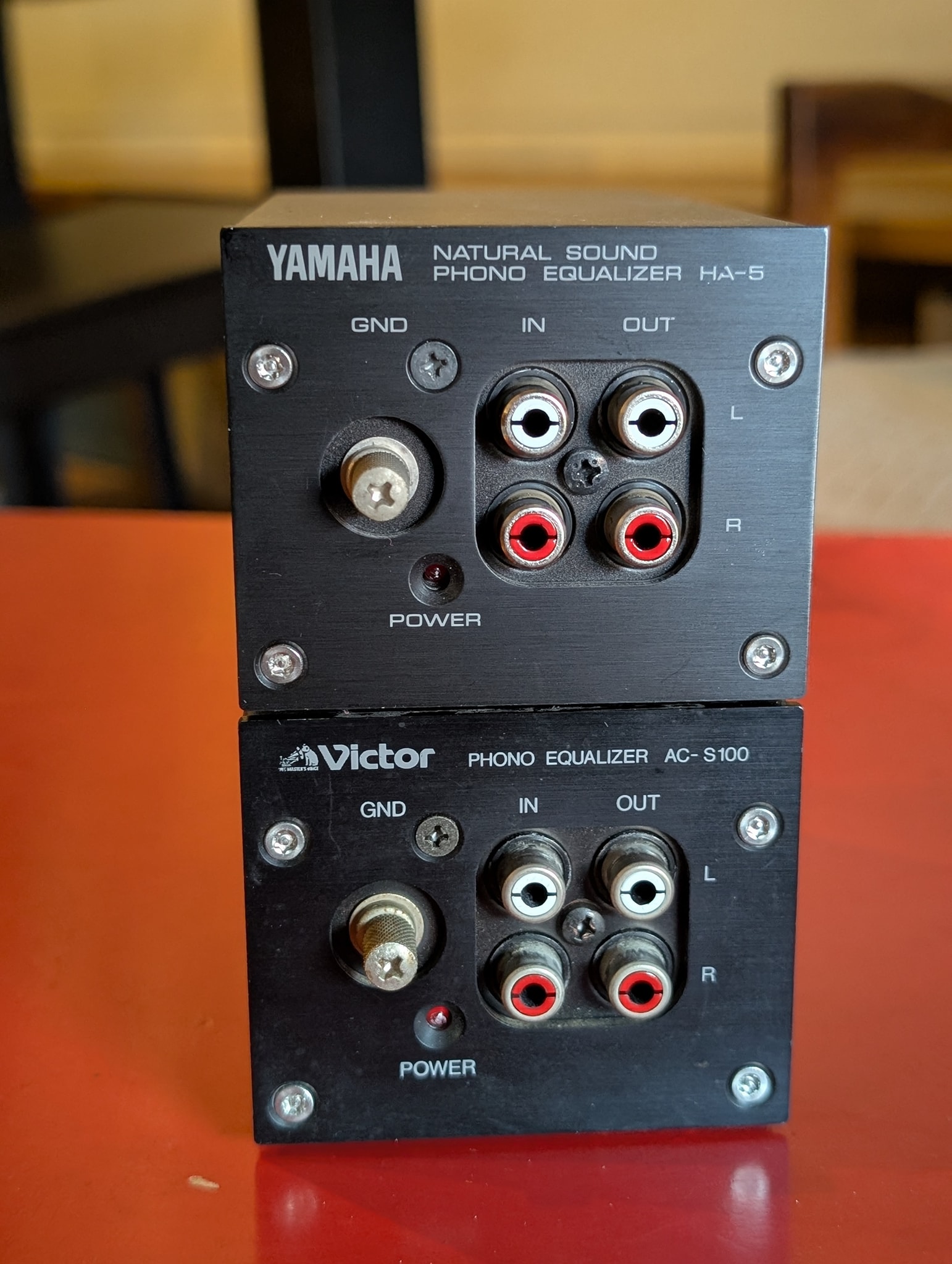 荷雅刻盤- #小發現的分享Victor 的AC-S100 與Yamaha HA-5 ☆ 外觀設計