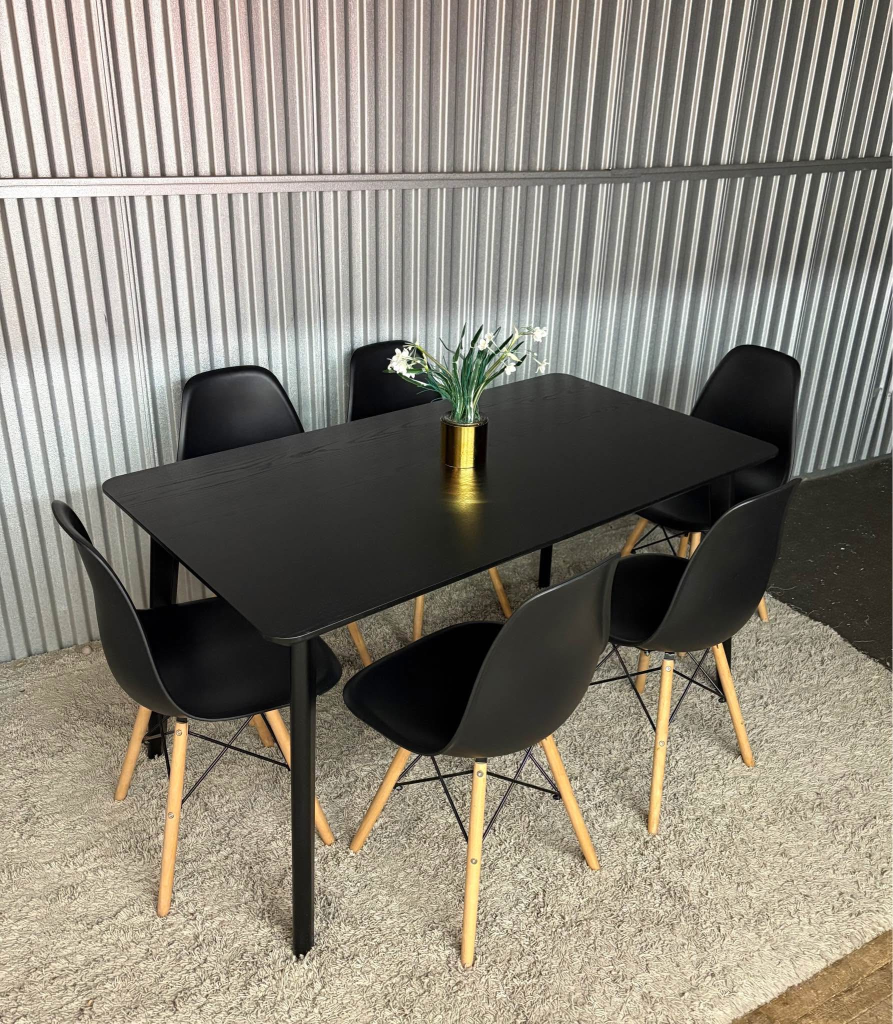 Table $149, chairs $35 each, full set $335! Great condition mcm style 6 ...