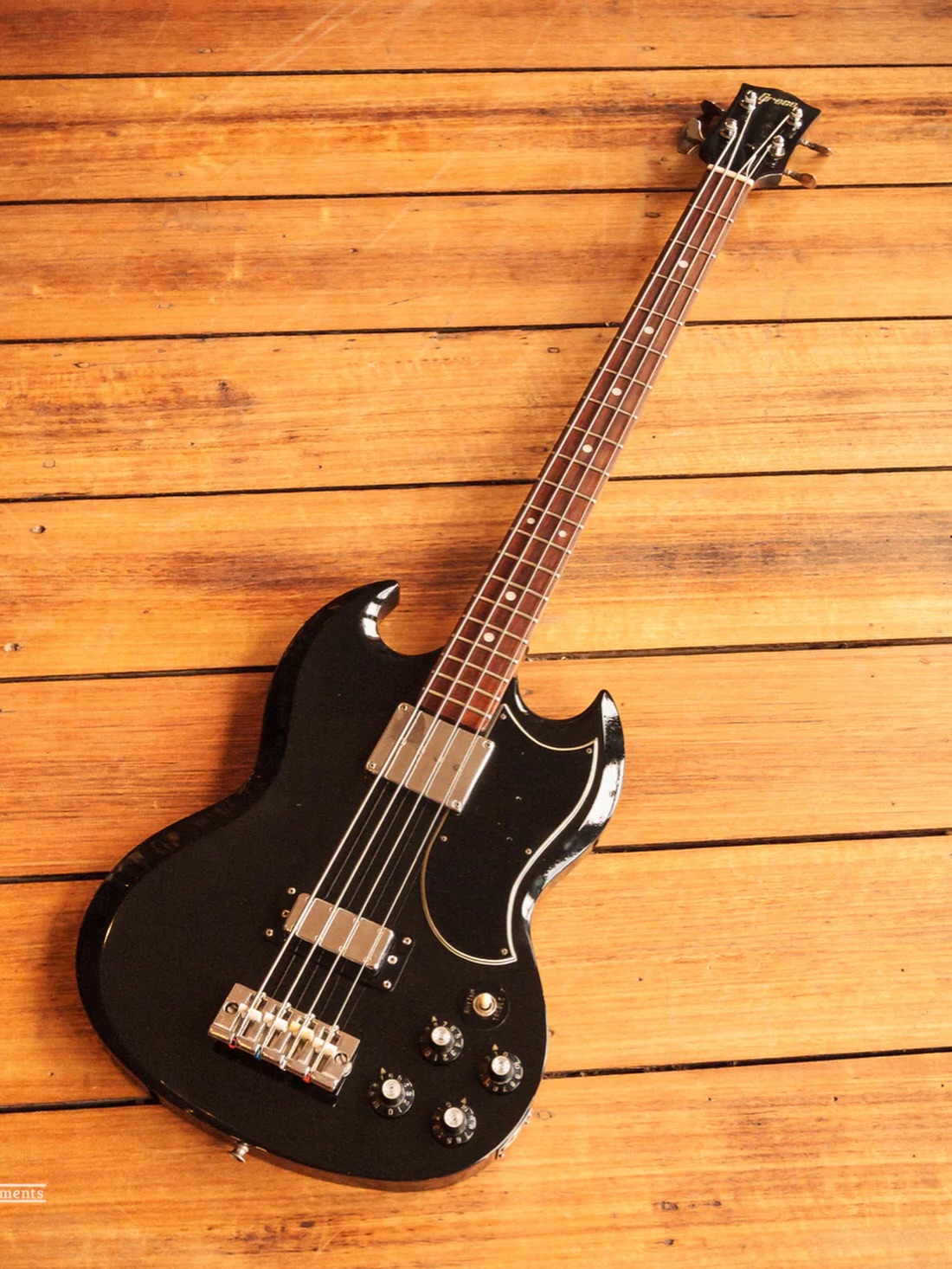 Greco EB420, black, made in Japan 1976. This is awesome, it's such