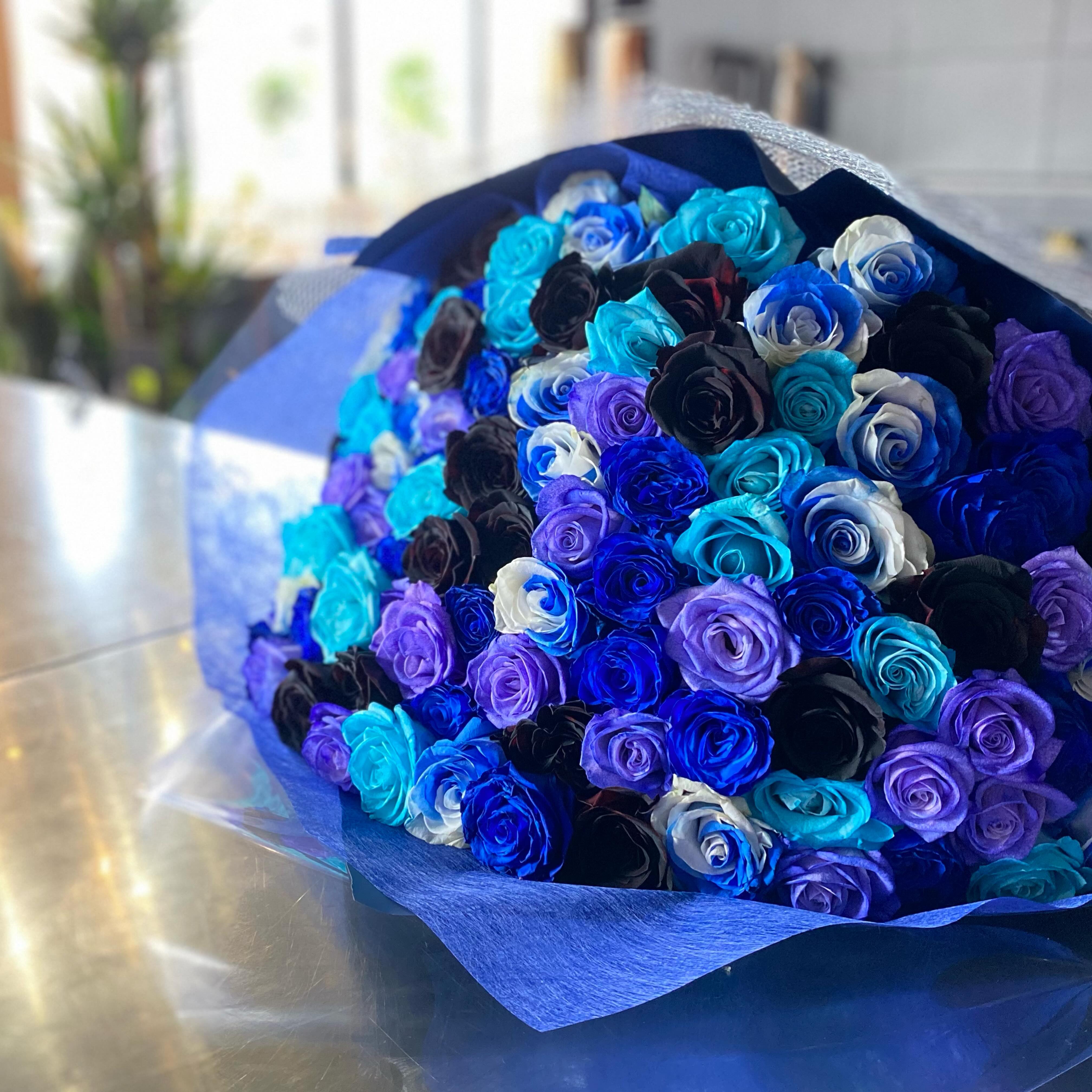 大切な人へ  薔薇 大切な人のイメージに合わせてバラの色と本数をお選びください 世界に