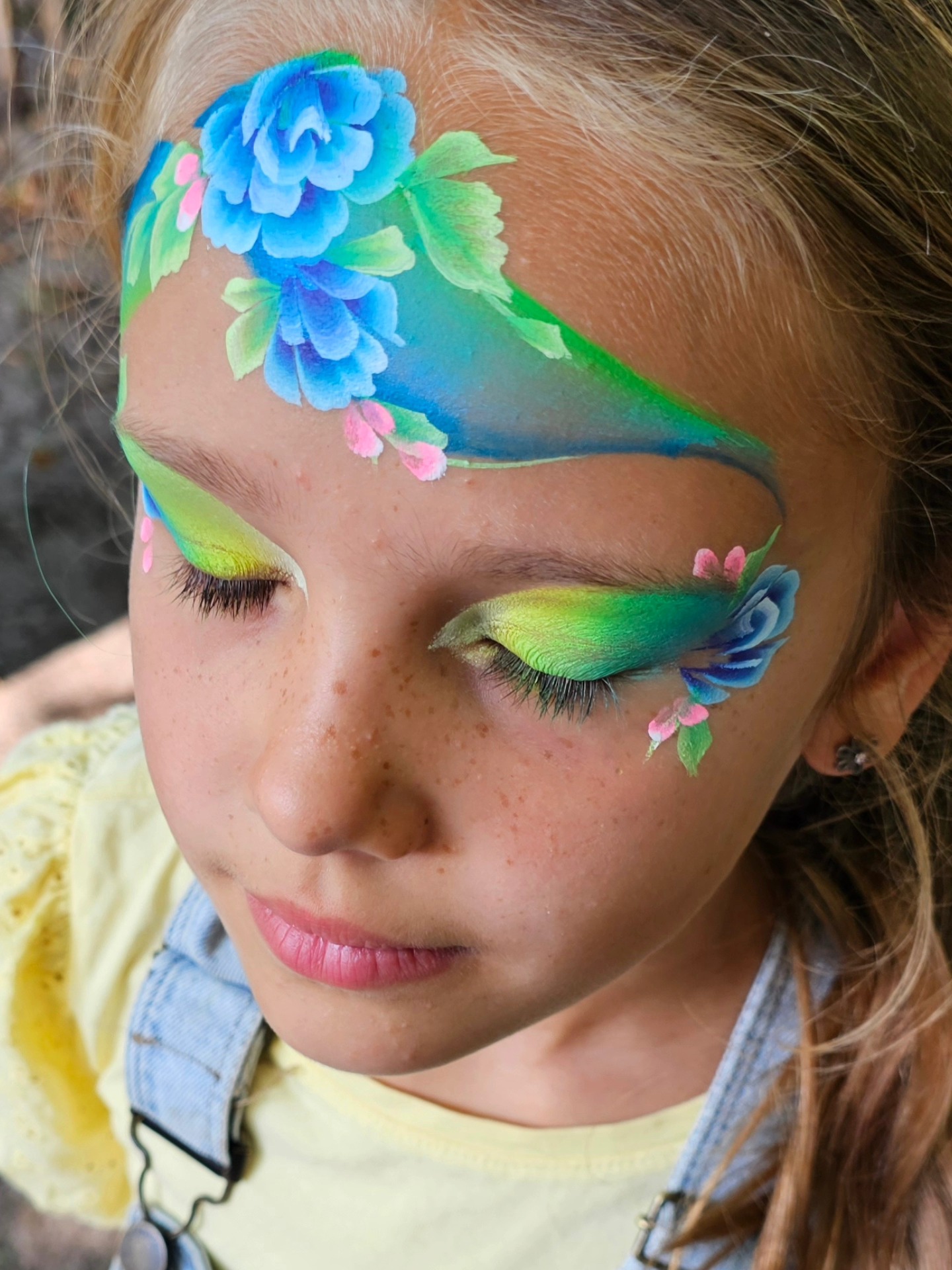 Facepainting by Monique - More flowerpractise!!😃🌸#masterclass# ...