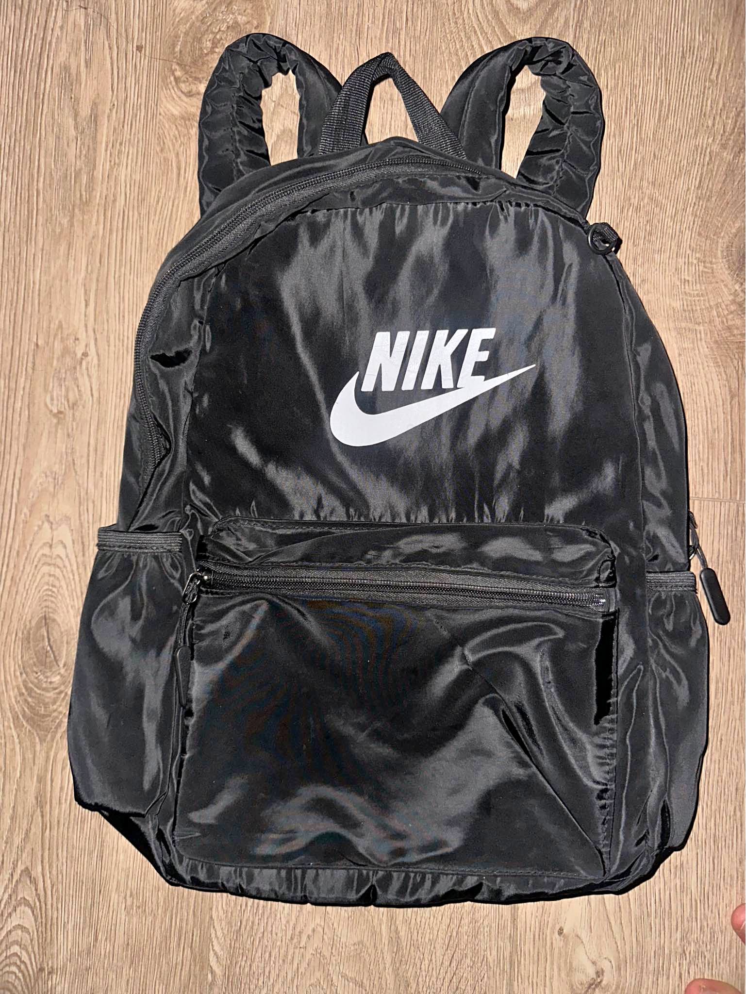 nike backpack egypt Varsity Elite (32L) HM9965: Buy Online at Best Price in The Nike Heritage 2.0 is simple and clean Tumi Backpacks for sale in
