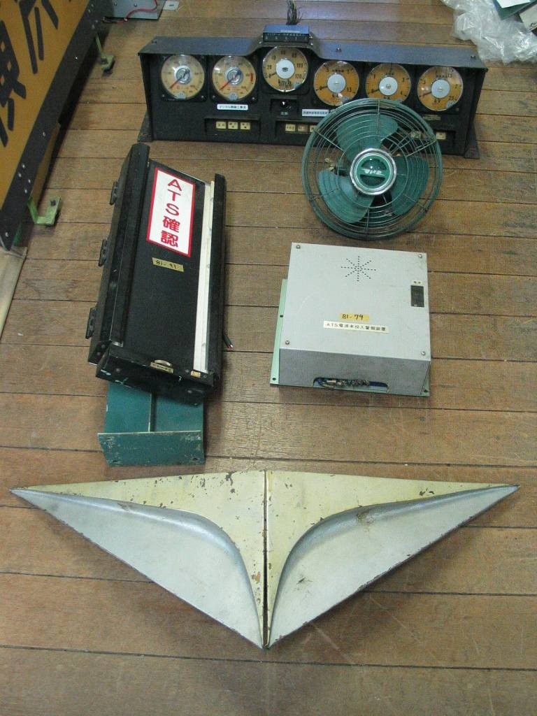 西武鉄道の部品が入荷しました♪ それぞれ西武らしさはありますが 個人