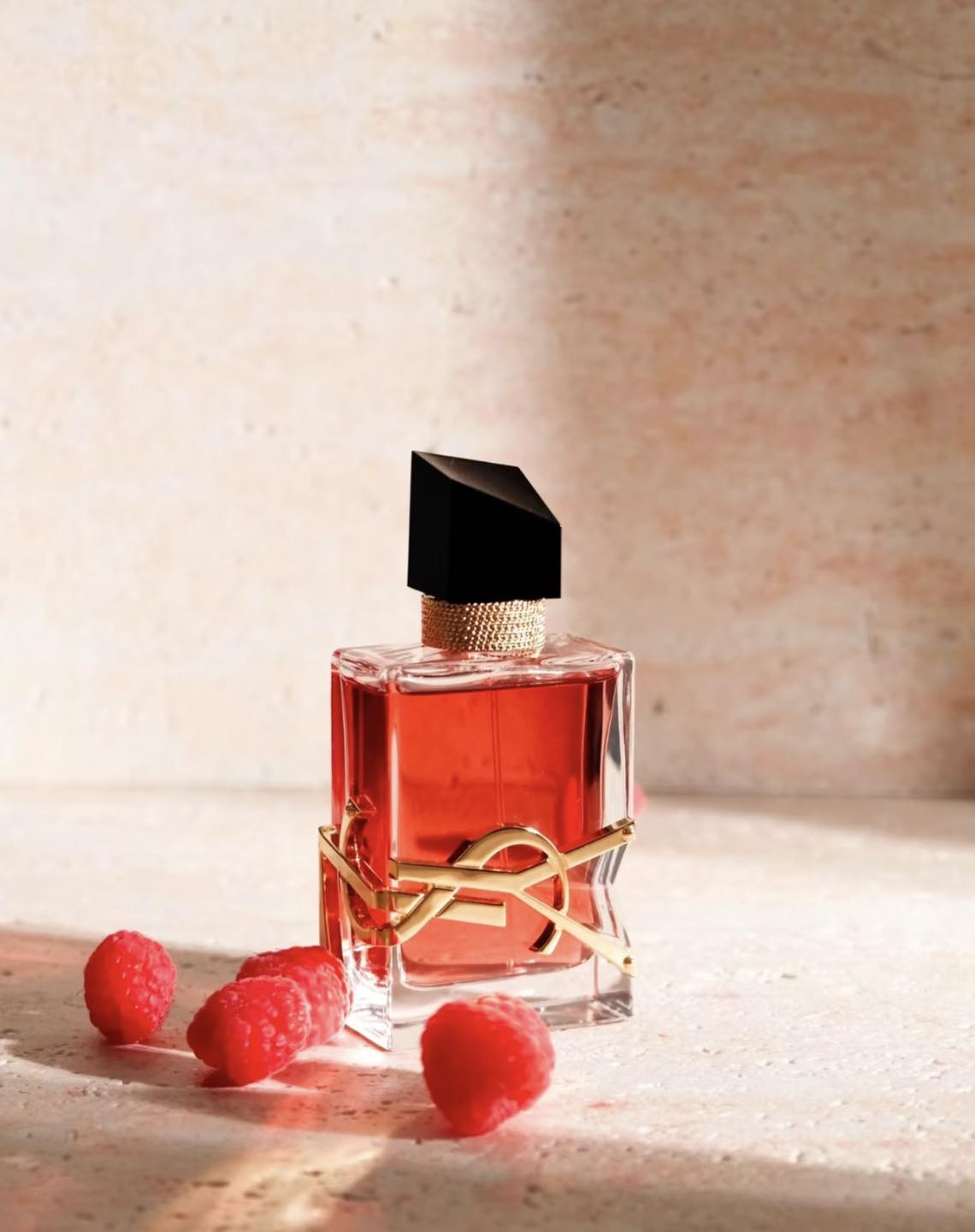 YSL Libre Berry Crush新品香水♥️✨✨ 自由不羈「沁心之果」 今年