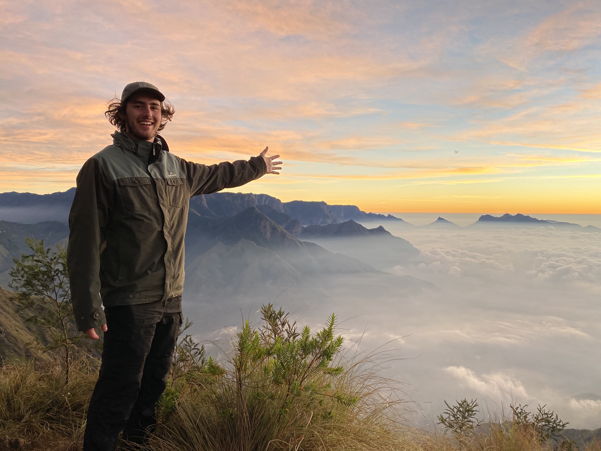 Dale Philip - What is Thailand most famous for? 🤔 🇹🇭 | Facebook
