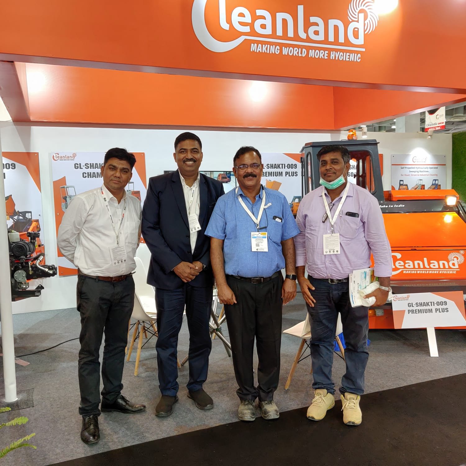 Day 2 Clean... - Cleanland : Sweeping Machine Manufacturer