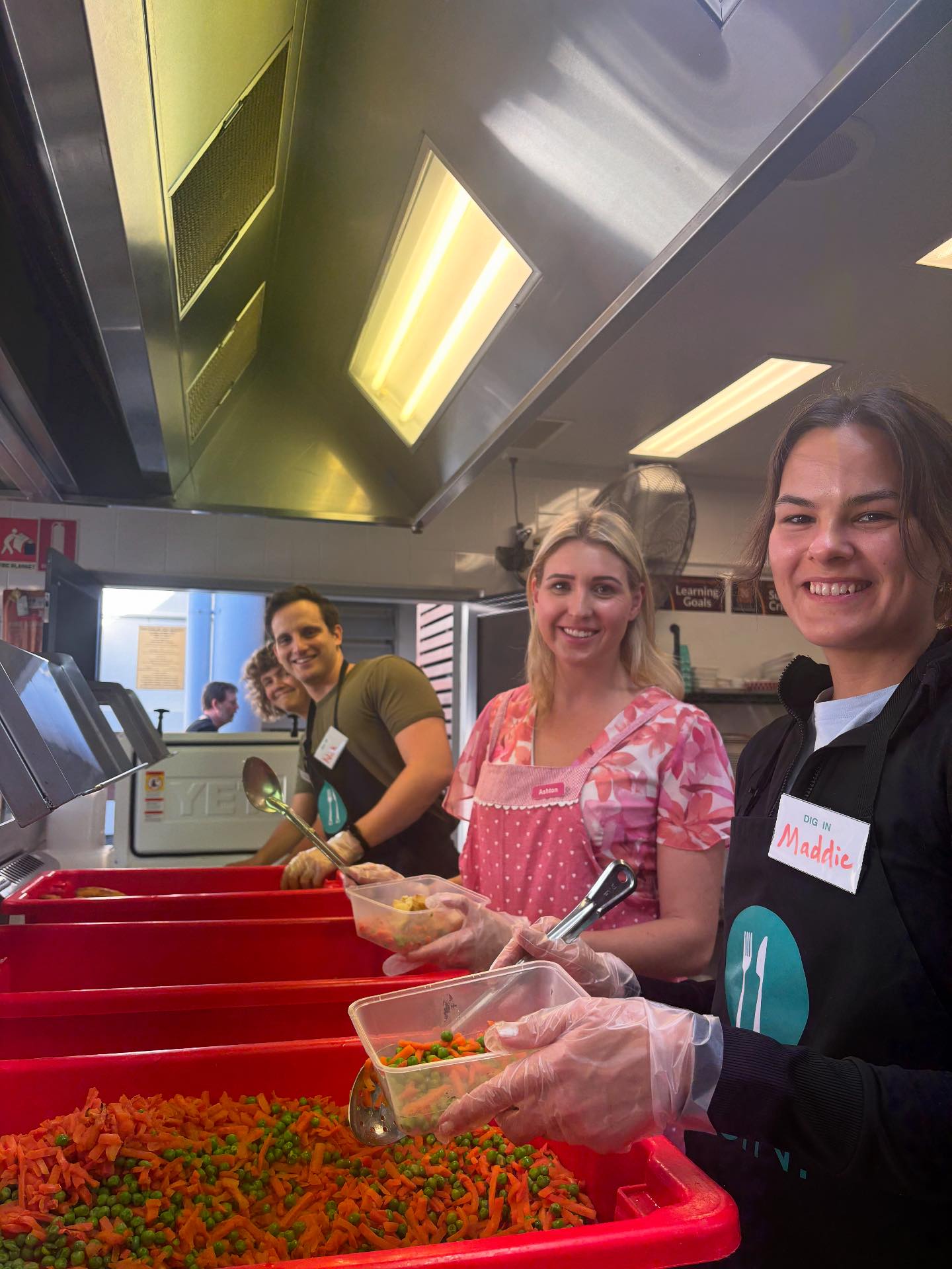 Dig In: | Milton QLD