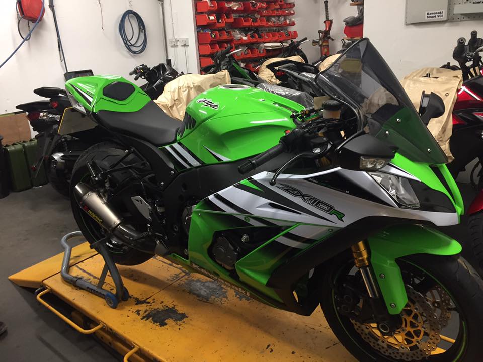 Super Sweet 2018 Kawasaki ZX10R SE!!! Mint condition - Less than